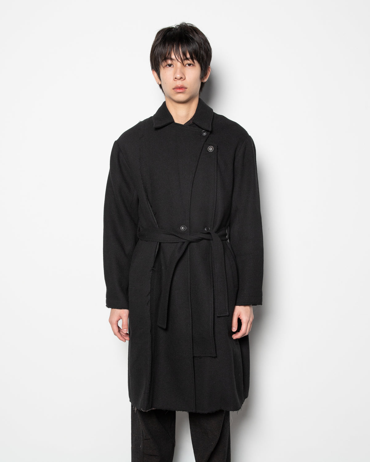 RAW-Edge Double-Collar Long Coat in Black