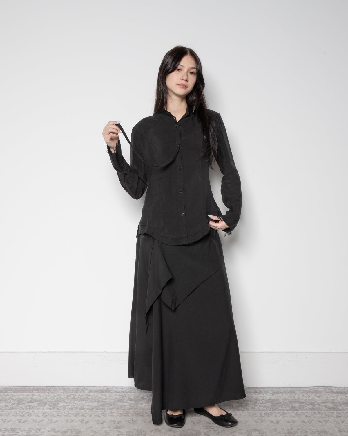 Tie-Neck RFW-Edge Shirt in Black
