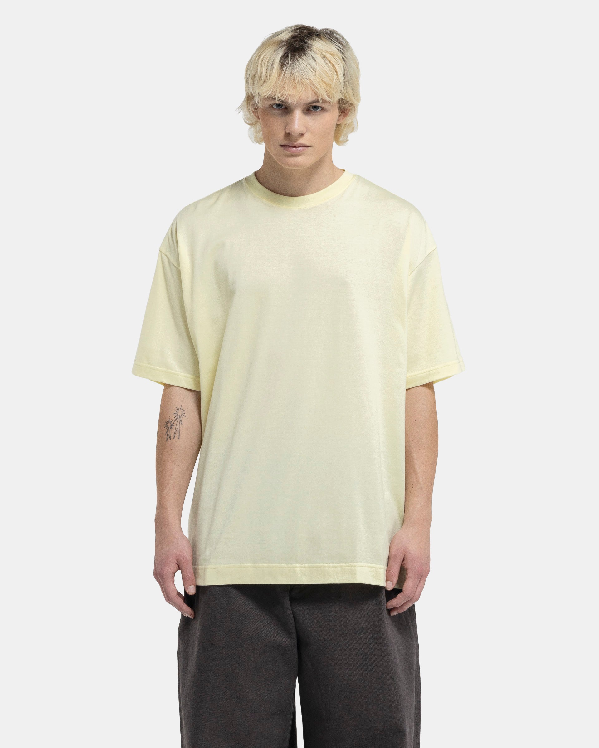 RB T-Shirt in Pale Yellow