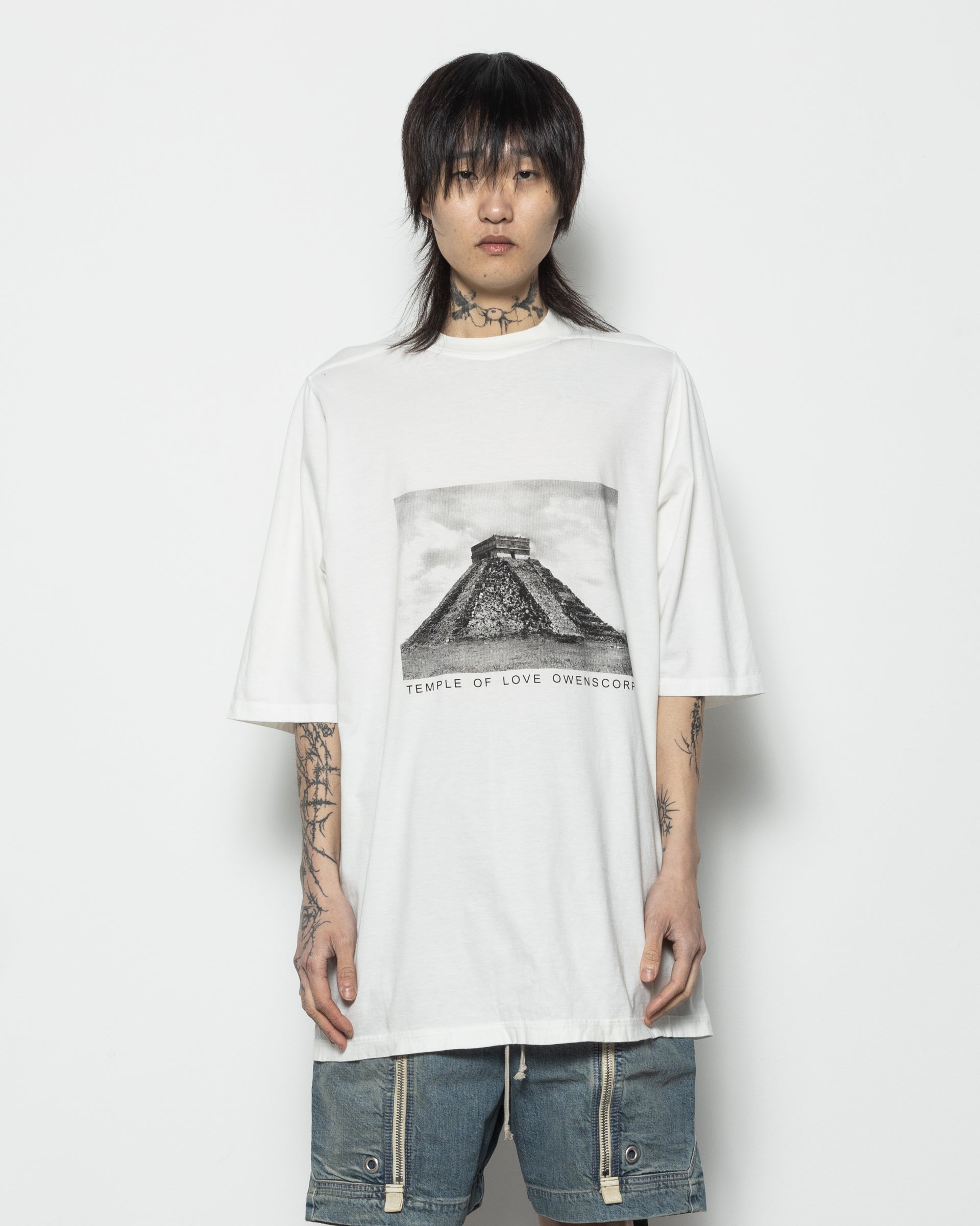 Jumbo SS T-Shirt in Milk and Black