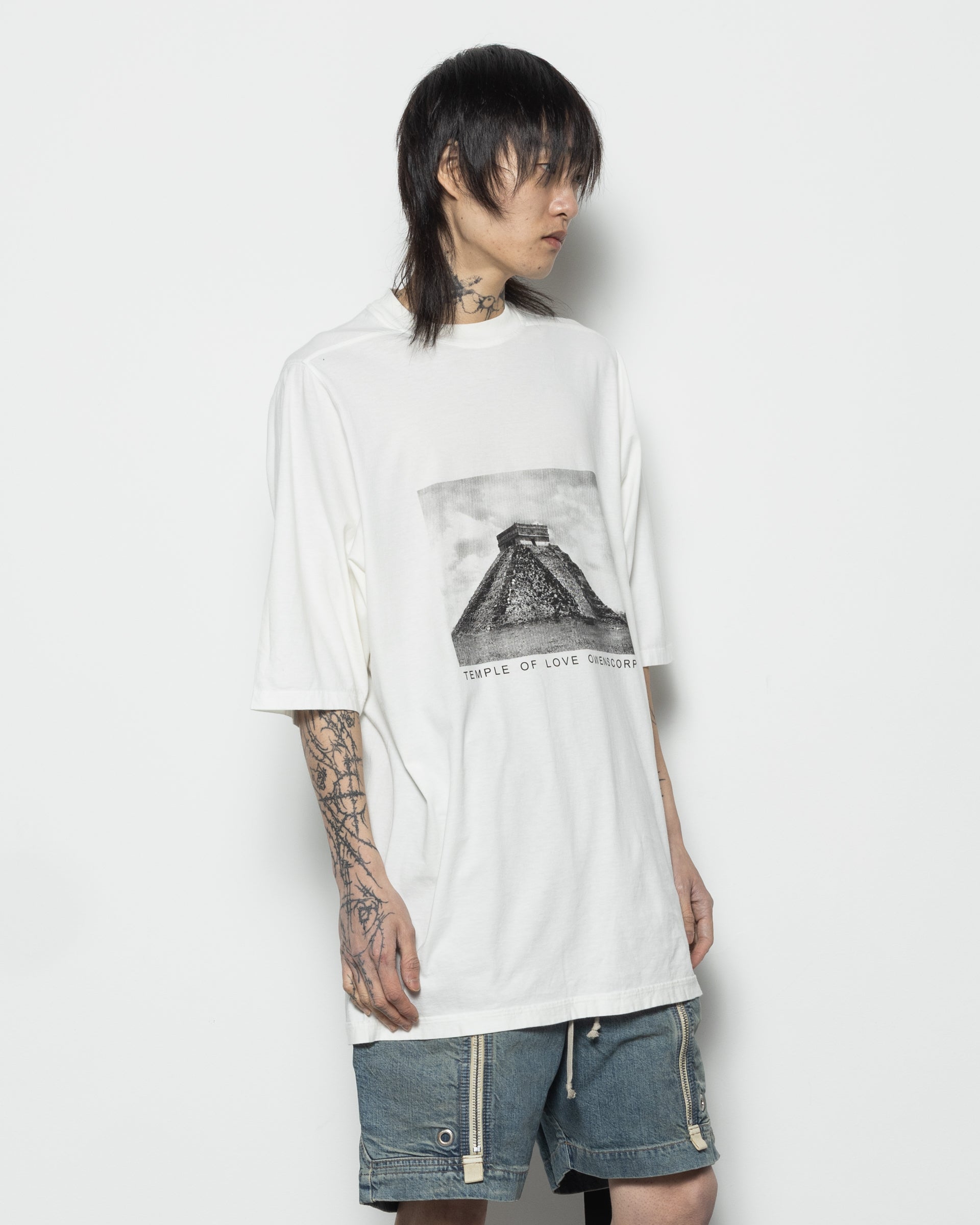 Jumbo SS T-Shirt in Milk and Black