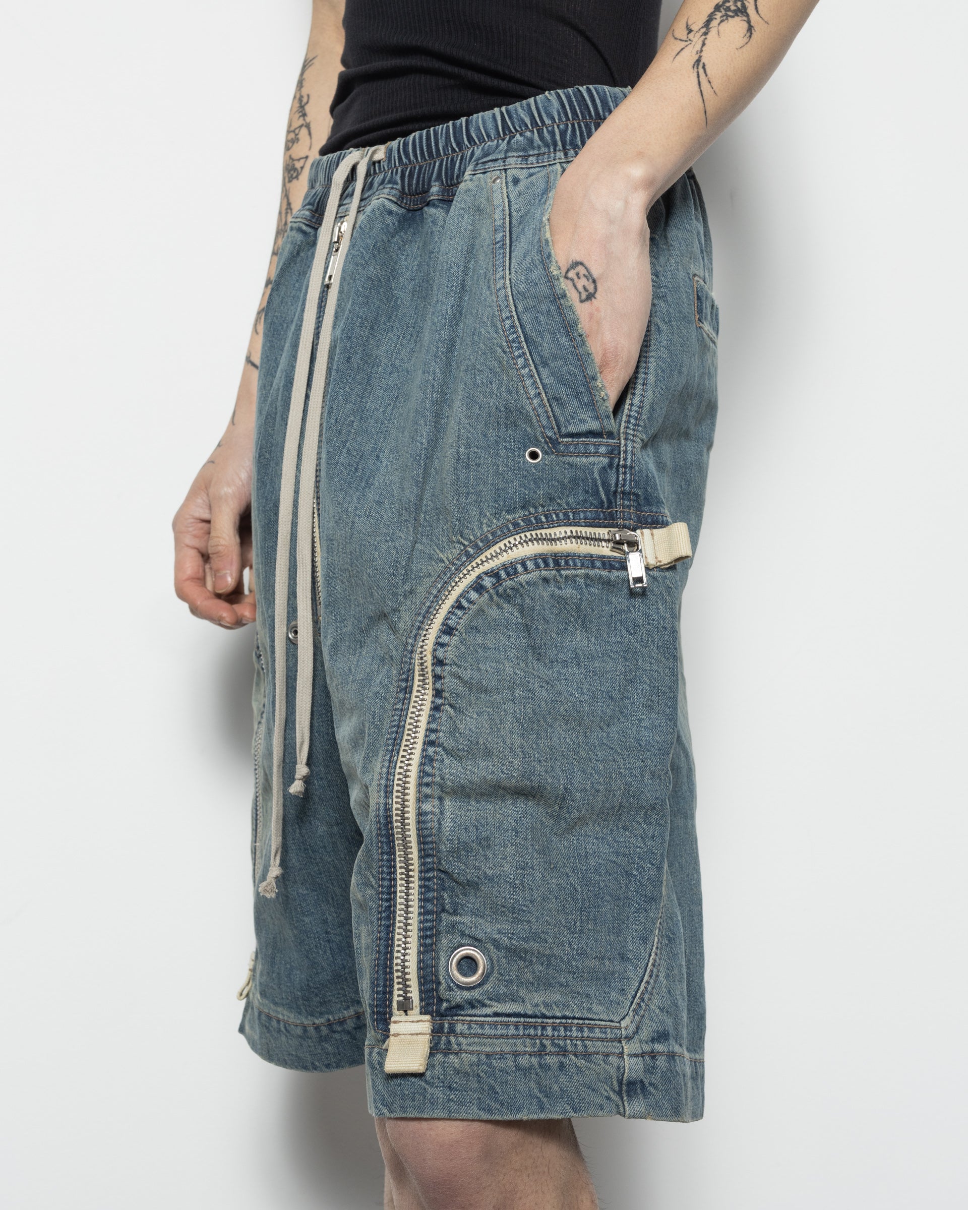 Bauhaus Denim Shorts in Washed Indigo