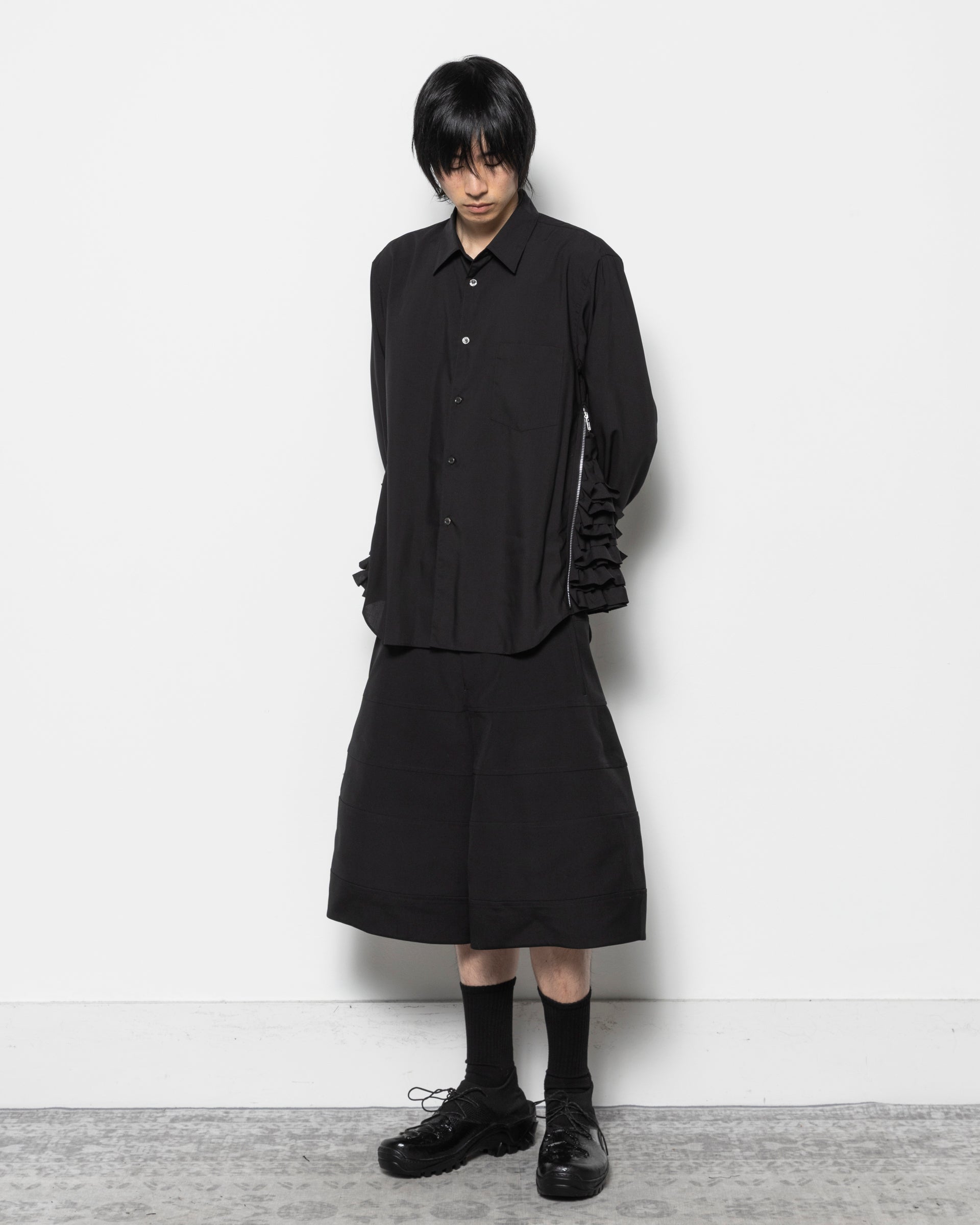 Side Zip Frills Shirt in Black