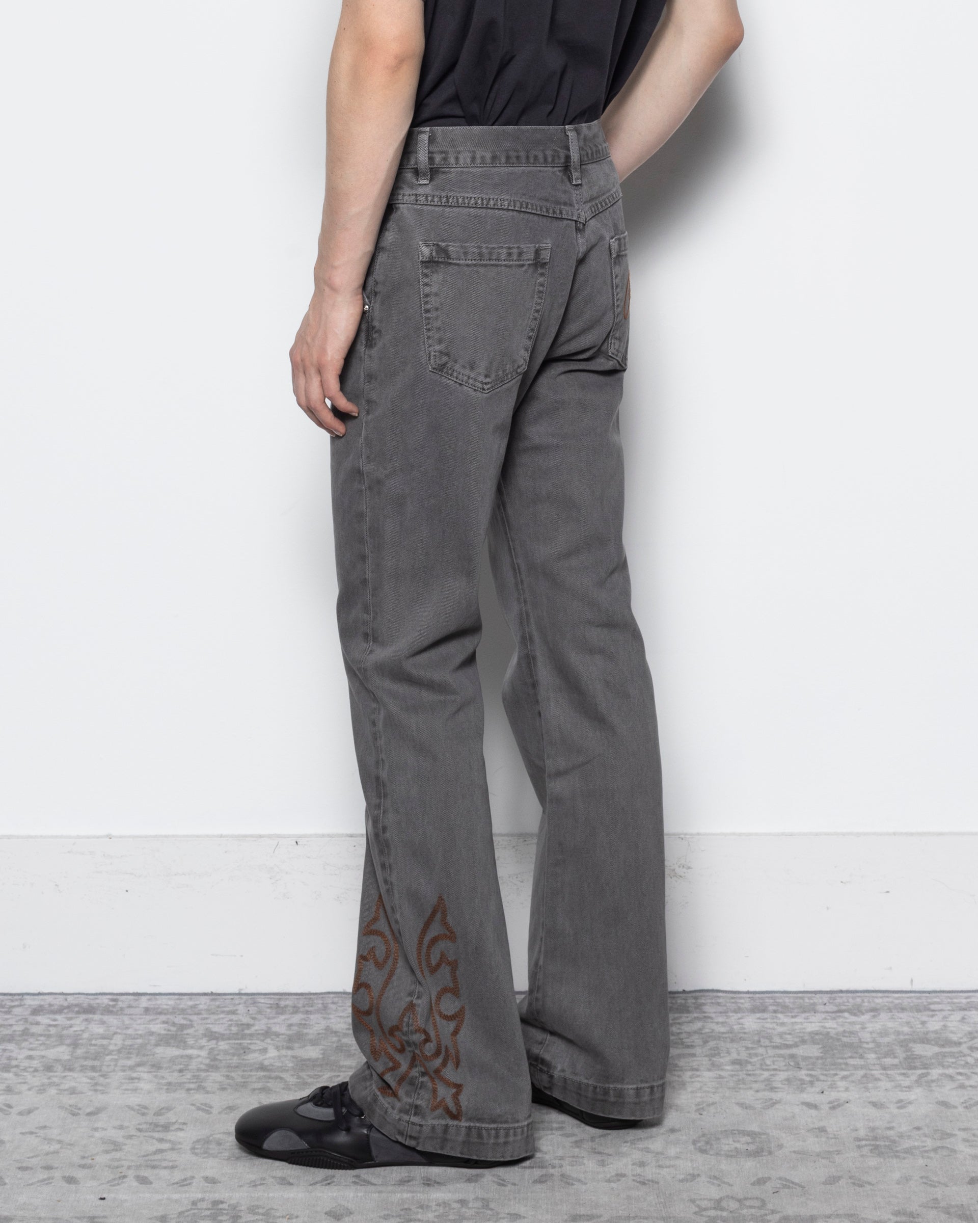 Western Embroidery Flared Jeans in Grey