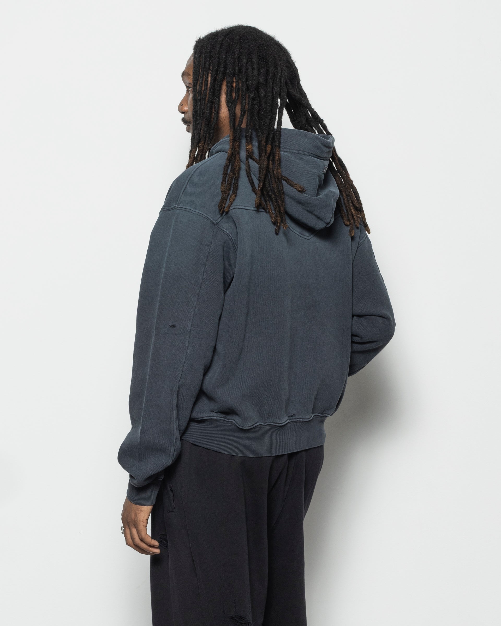 Zip up Hoodie in Vintage Black
