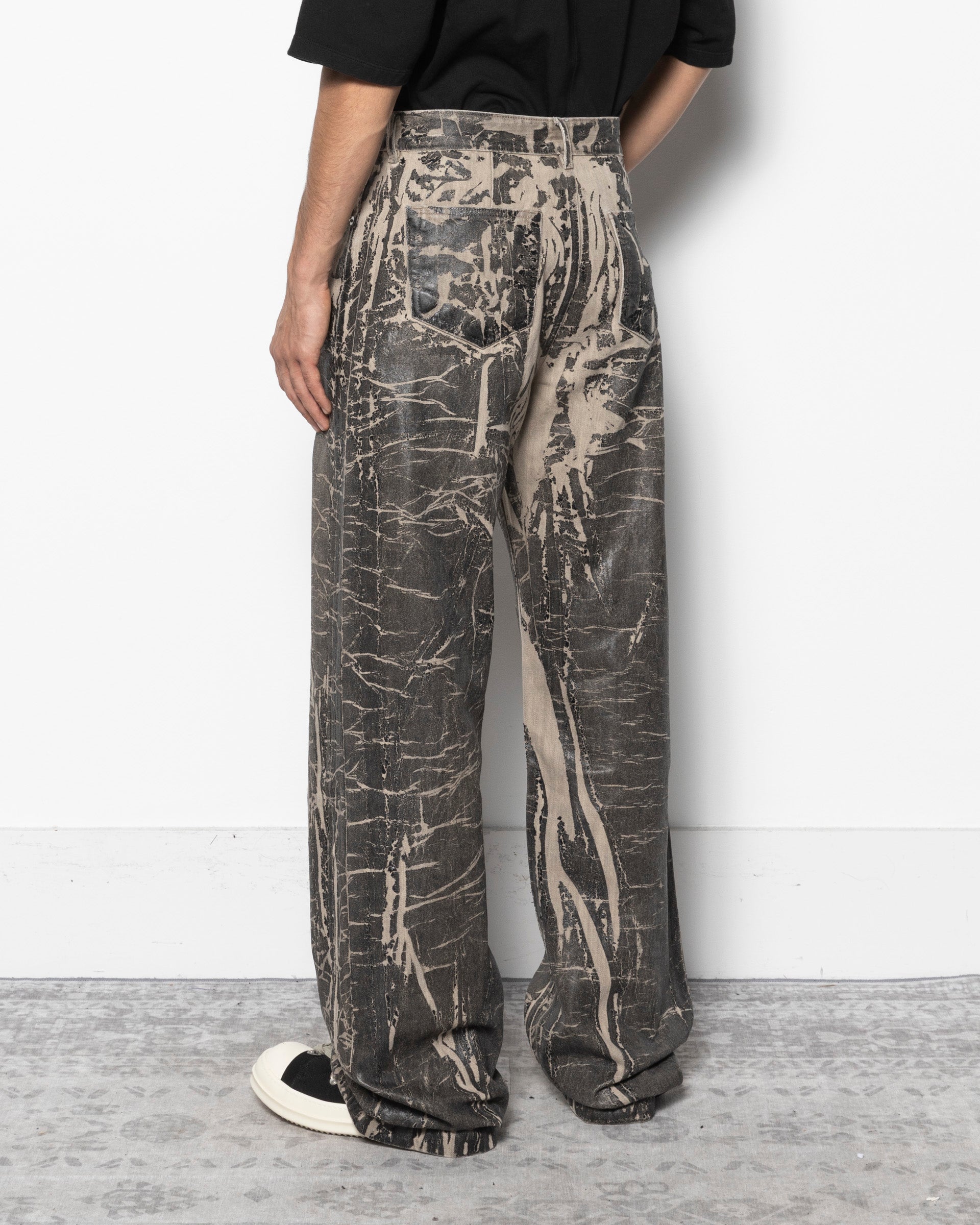 Rick Owens DRKSHW Concordians Geth Jeans in Black | RODEN GRAY