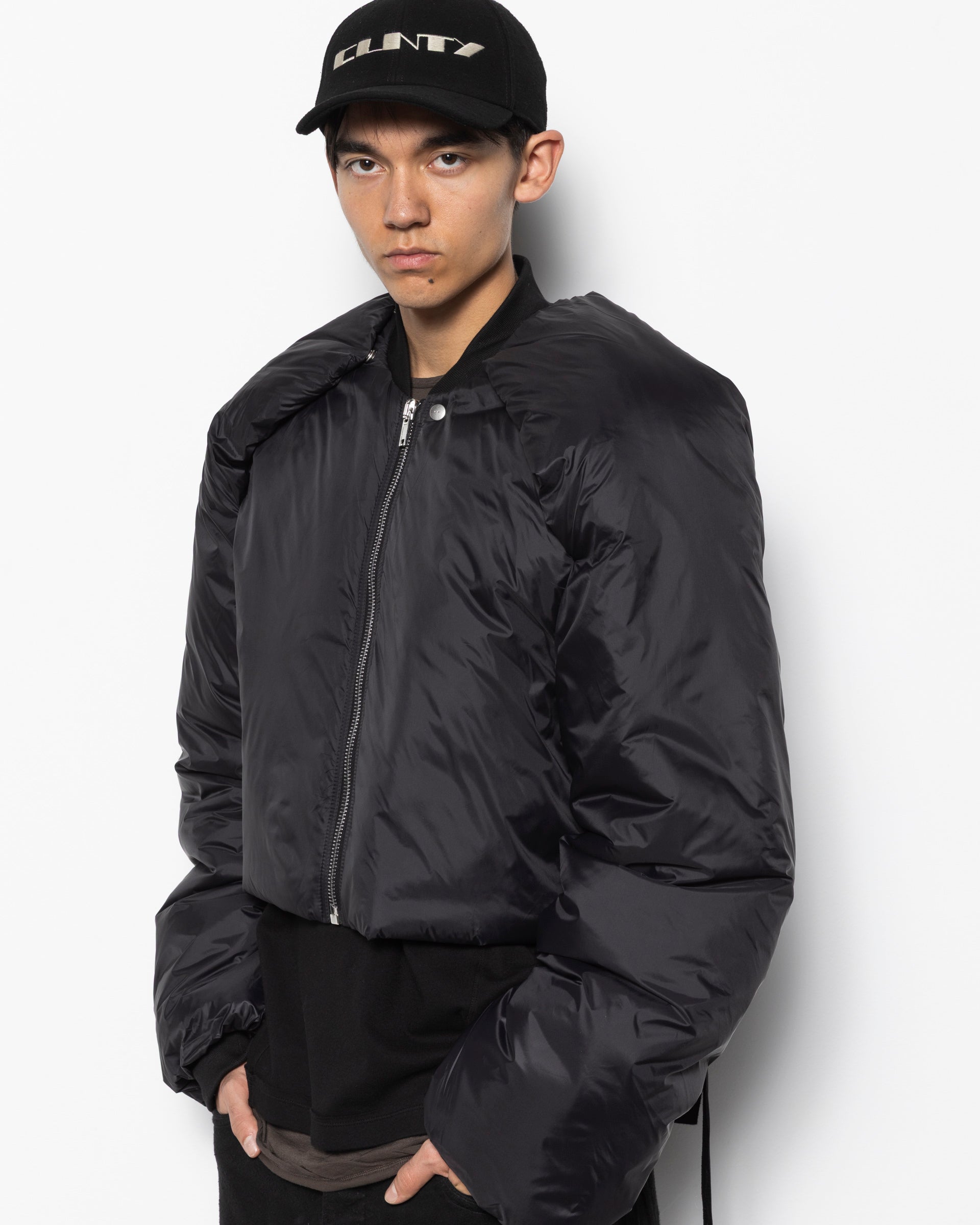 Rick Owens DRKSHW Convertible Jacket in Black | RODEN GRAY