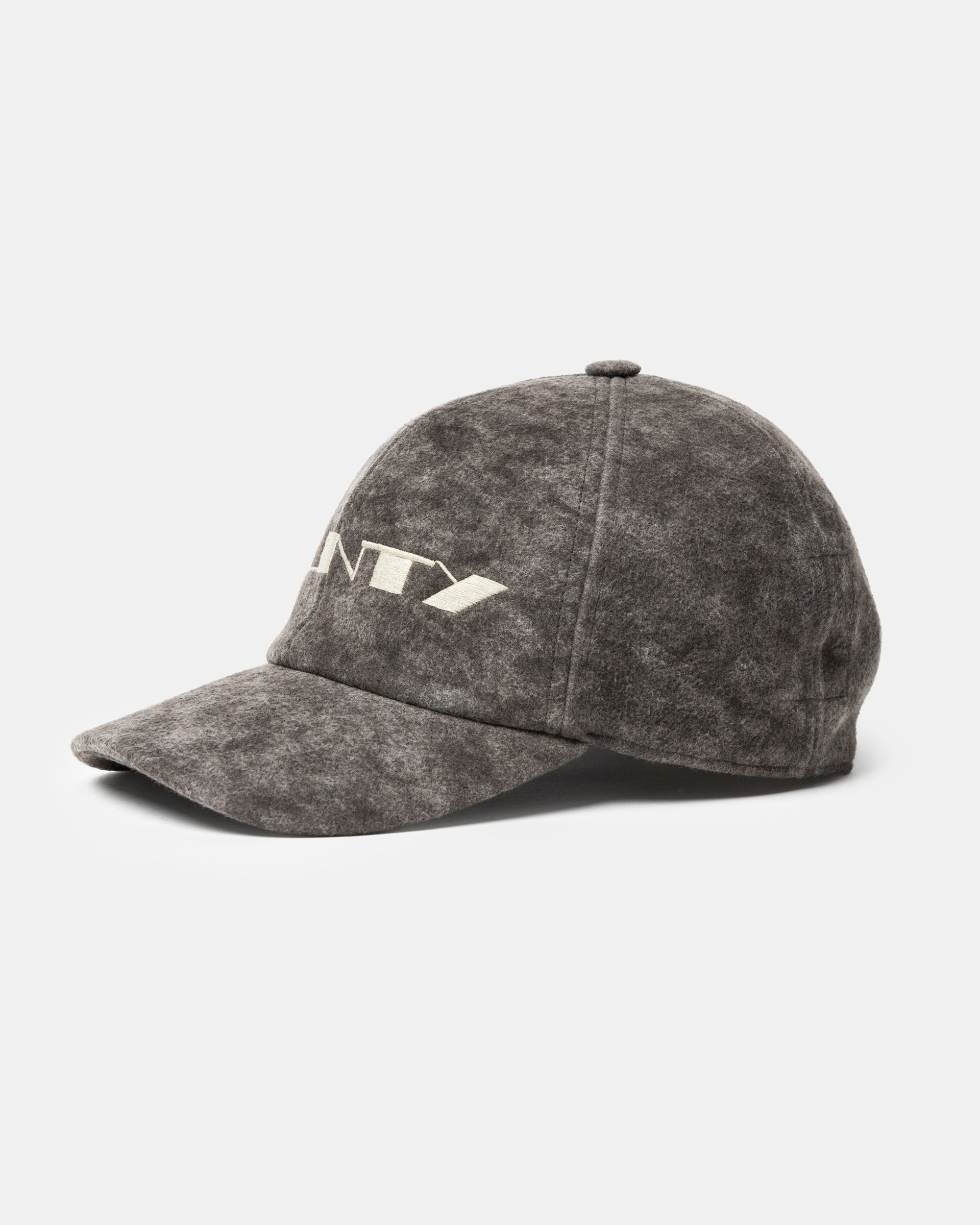 Cunty Baseball Cap in Dark Dust and Pearl