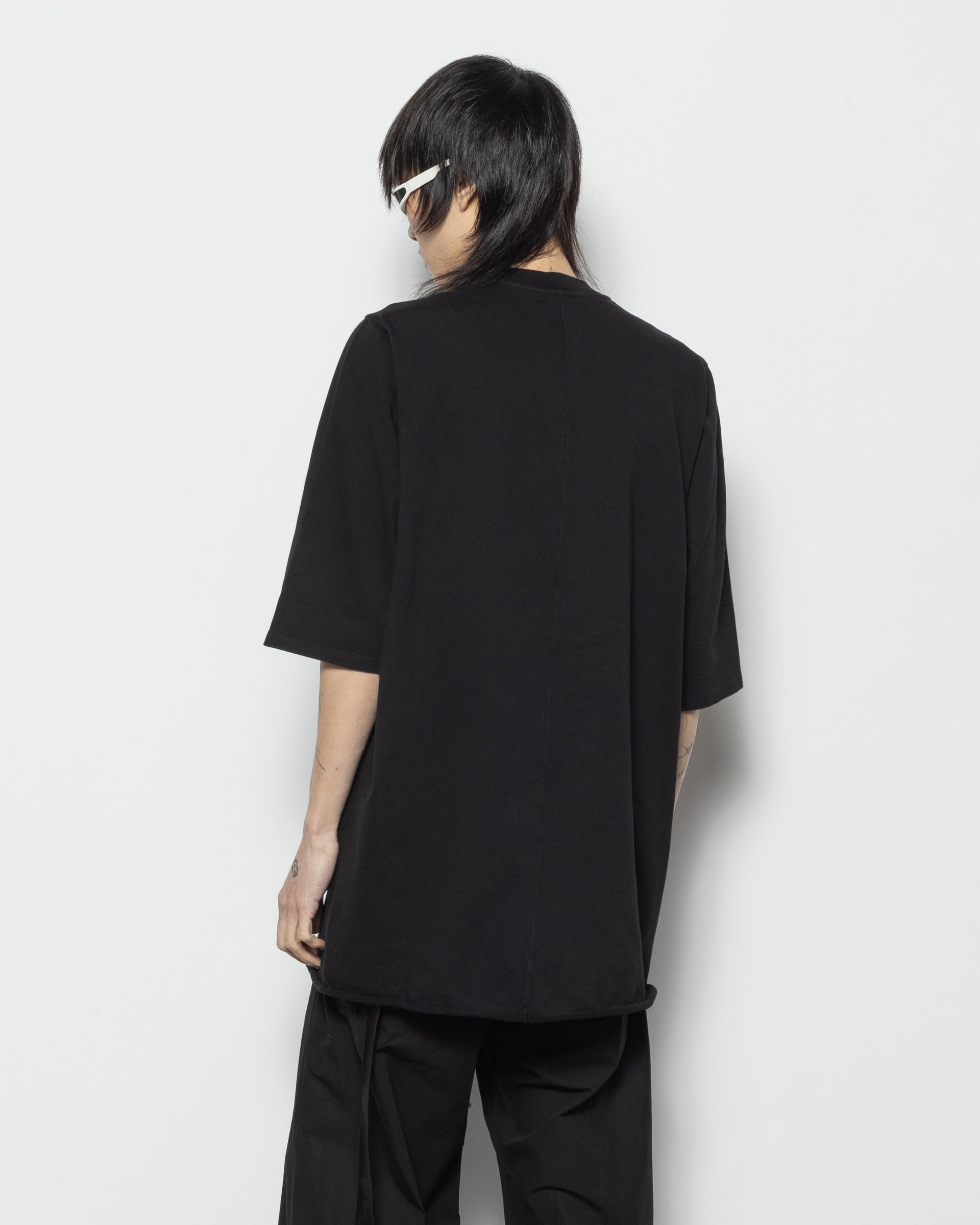 Jumbo SS T-Shirt in Black and Milk