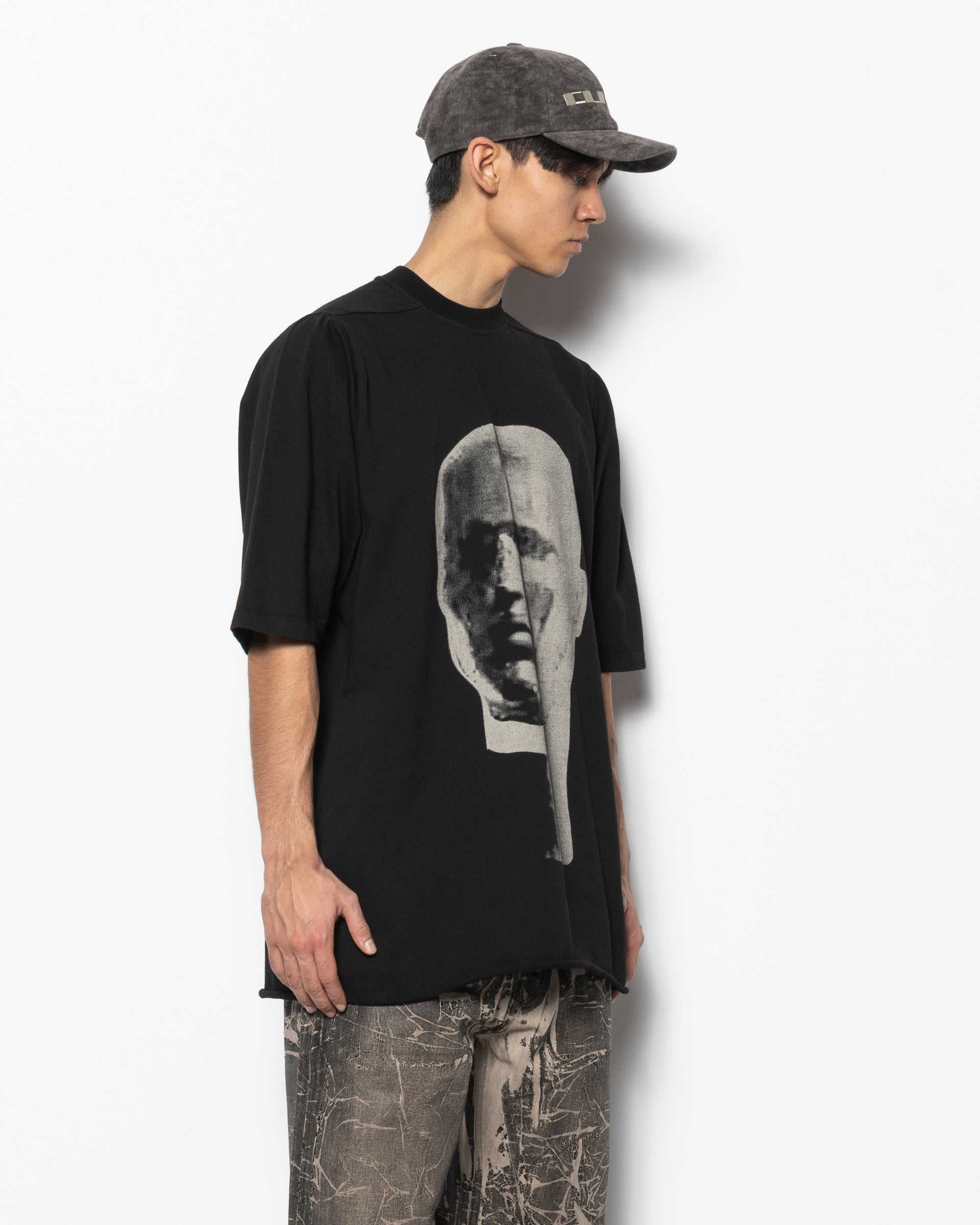 Jumbo Short Sleeve Tee in Black and Pearl