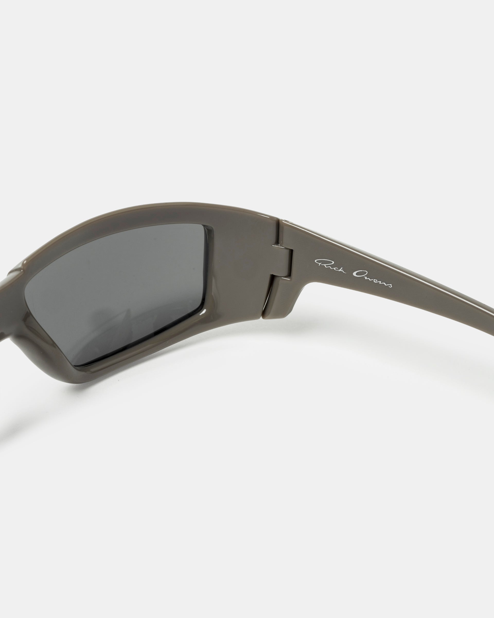 Rick Owens DRKSHDW Rick Sunglasses in Dust | RODEN GRAY