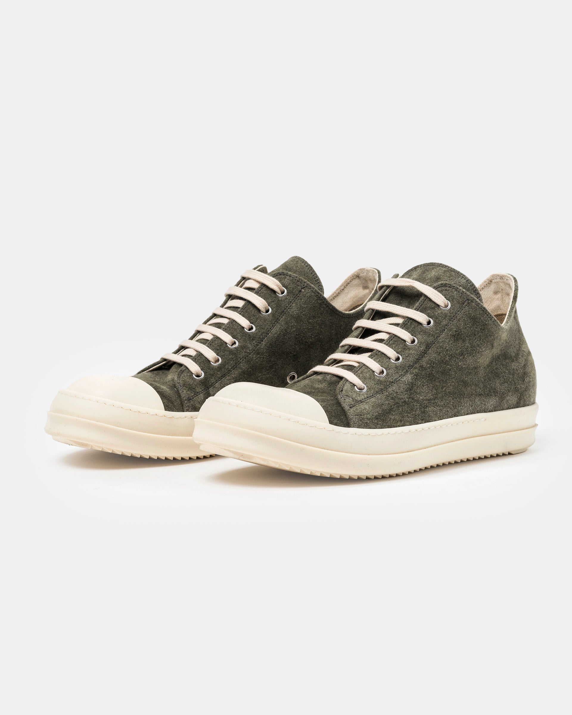 Scrape Low Sneakers in Sage and Milk