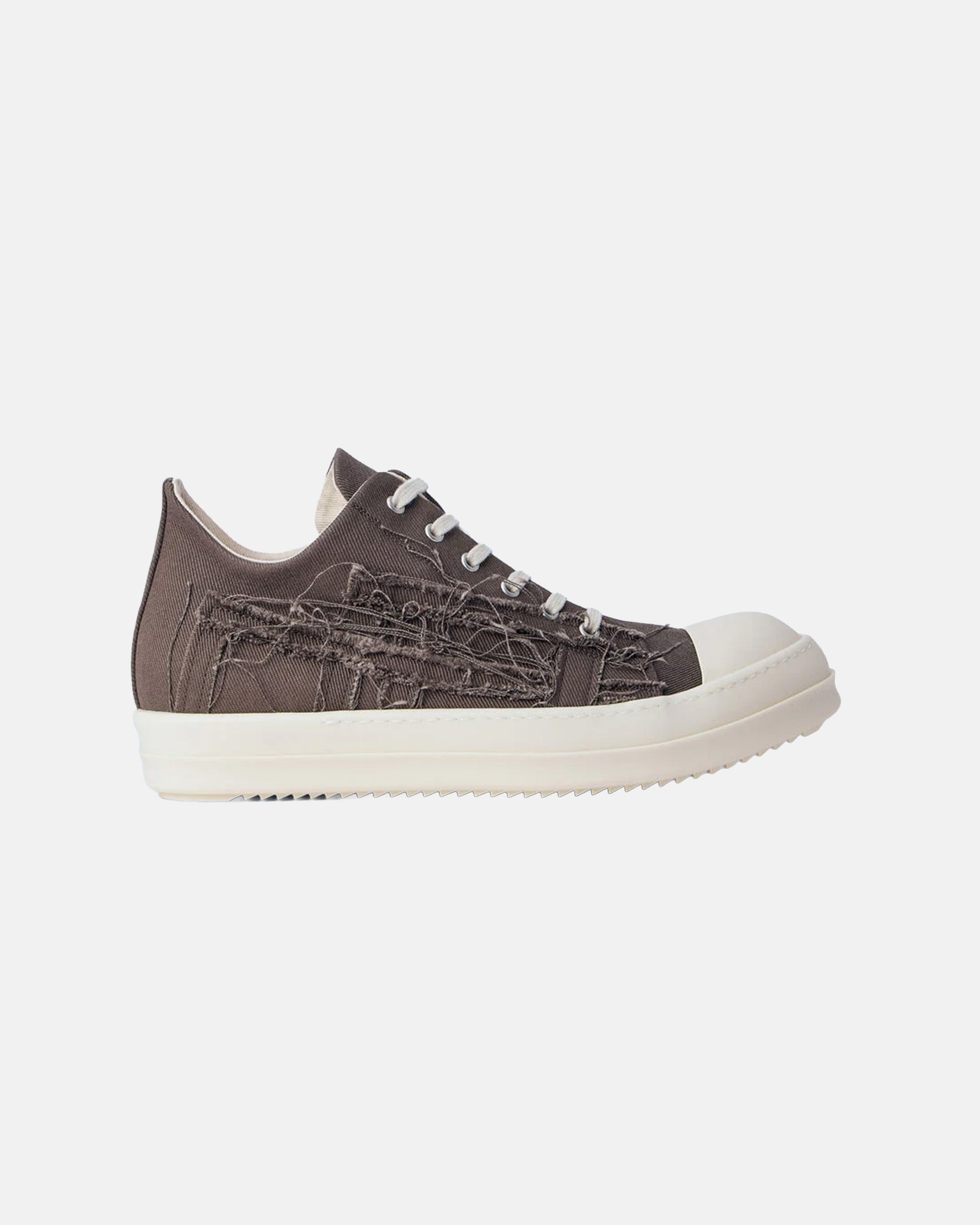 Slash Low Sneakers in Dust and Milk