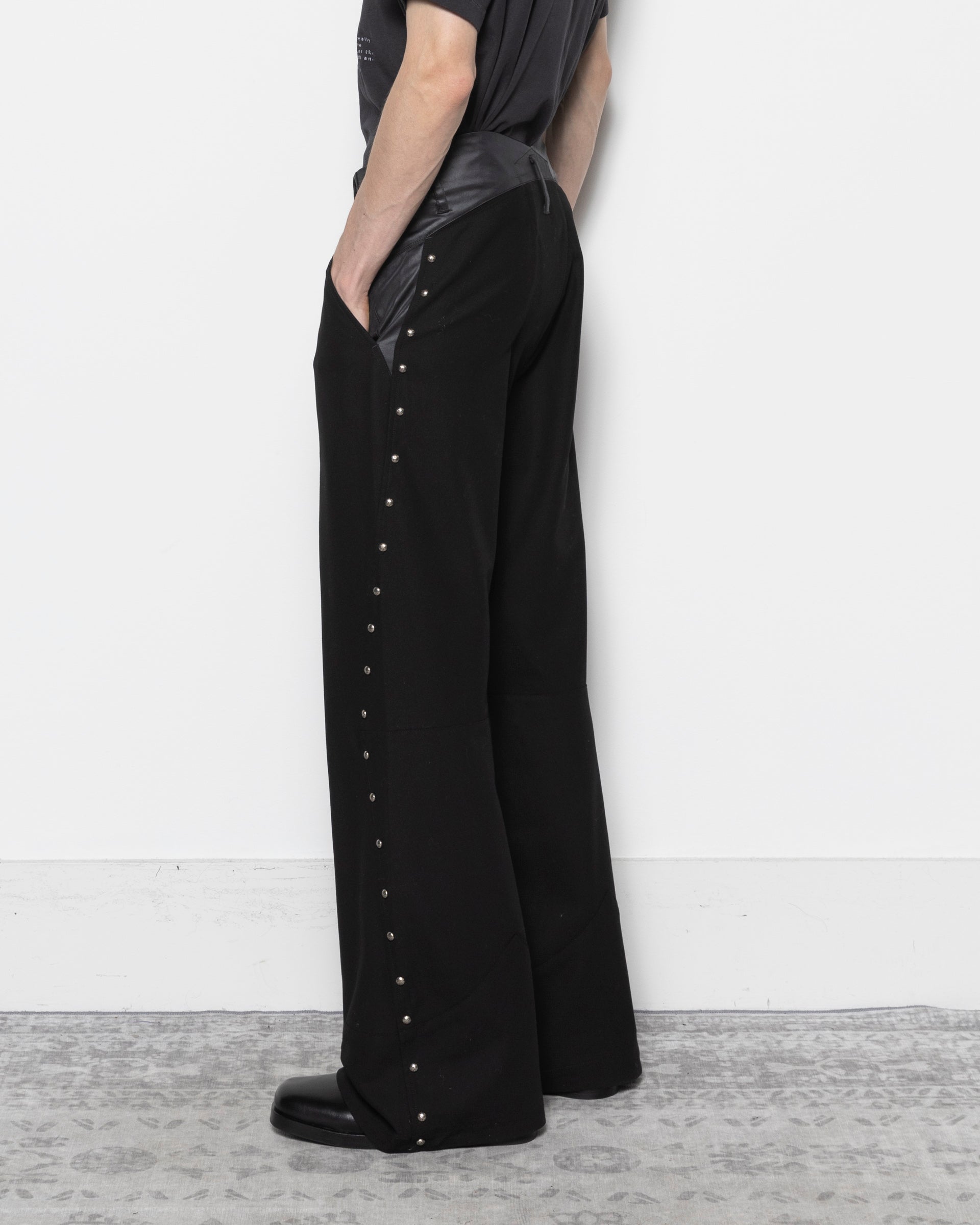 Wyatt Chaps in Black