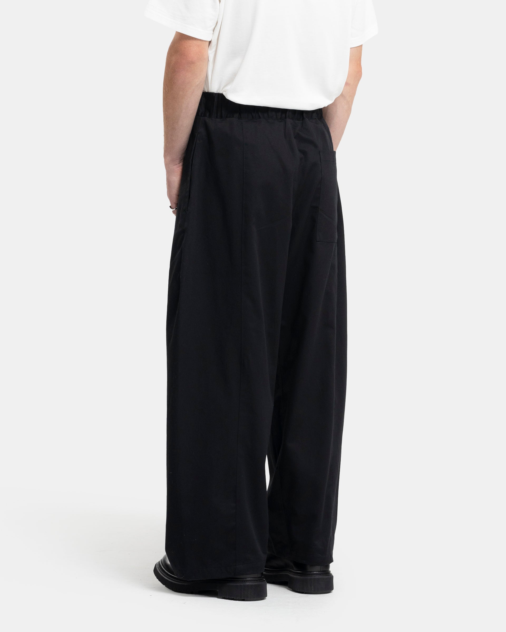 Box Pleat Trouser in Black