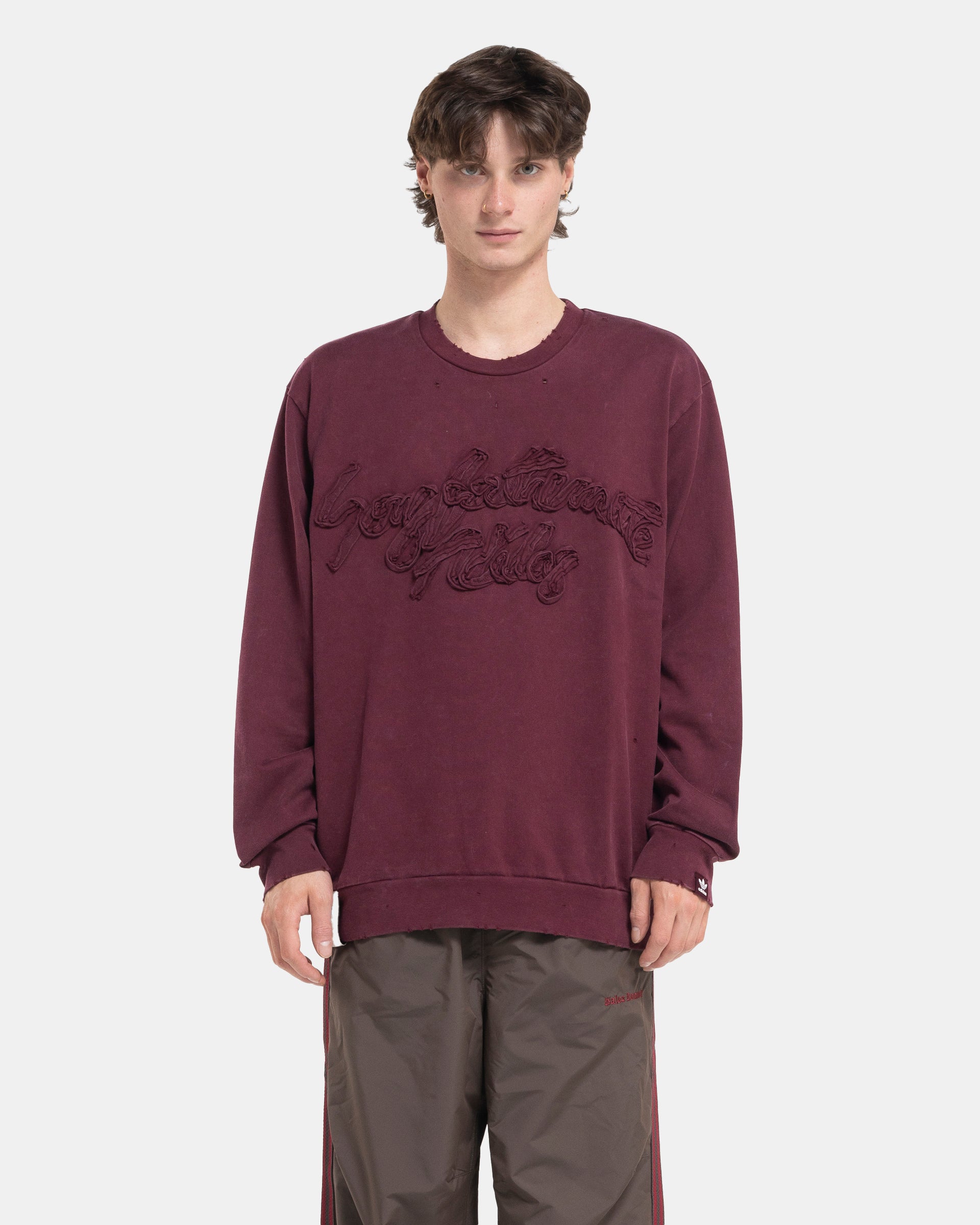 SFTM Distressed Longsleeve T-Shirt in Maroon