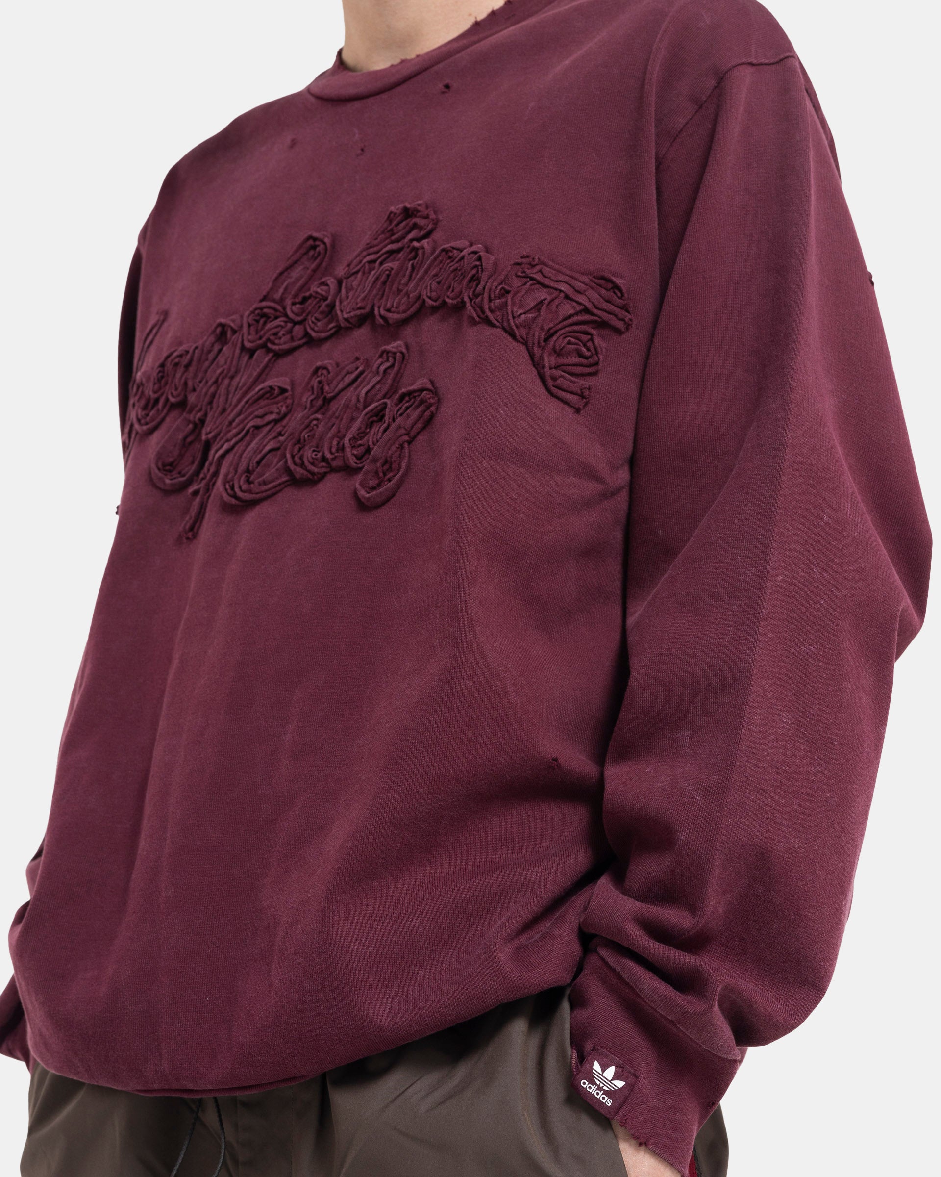 SFTM Distressed Longsleeve T-Shirt in Maroon