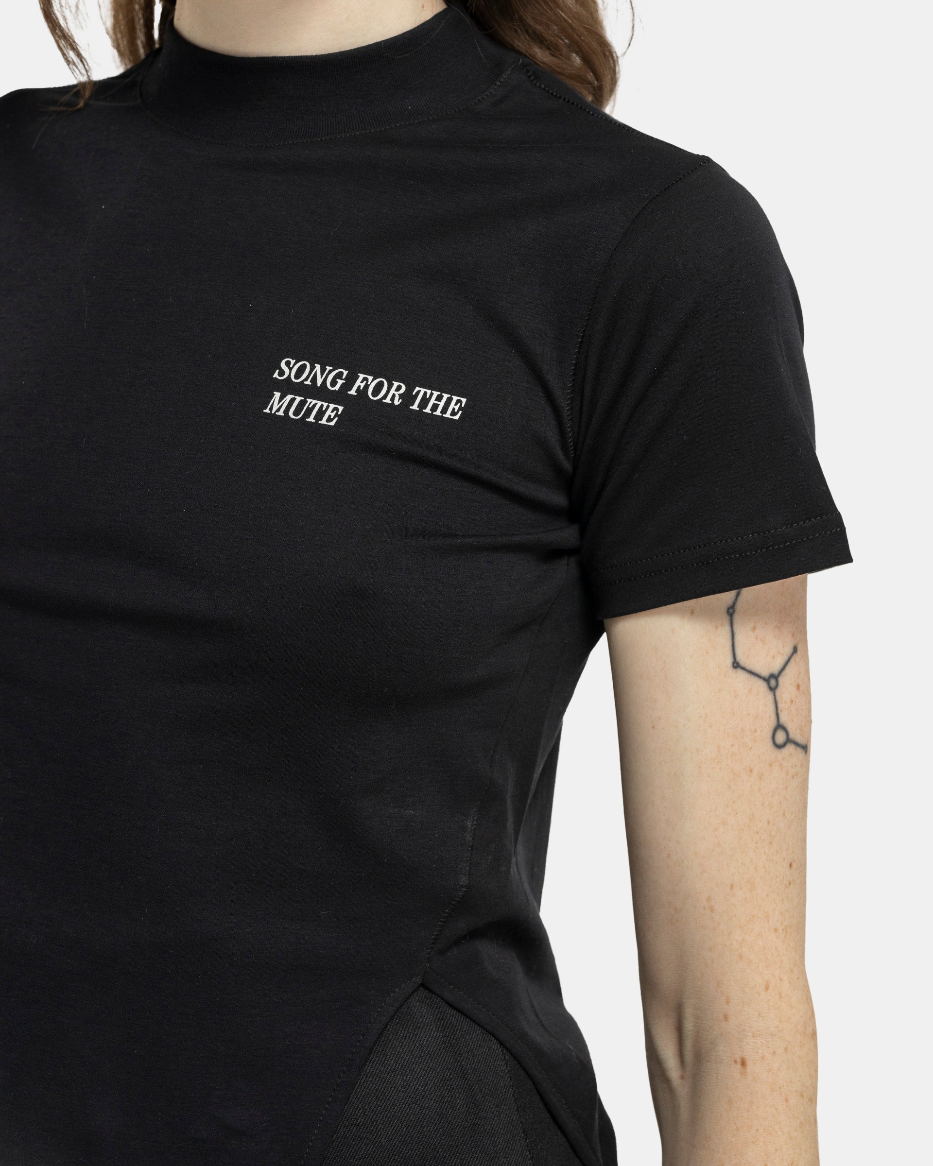 "SFTM" High Neck Front Split T-Shirt in Black