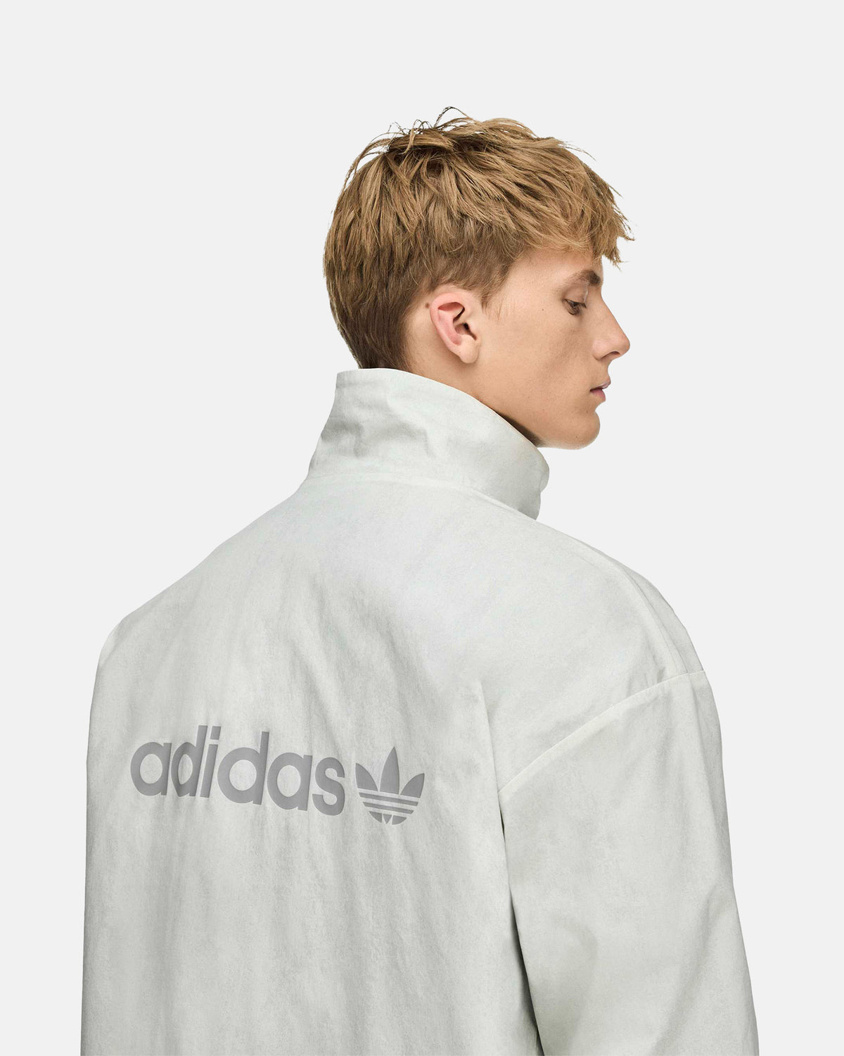 Adi008 Track Jacket in Black