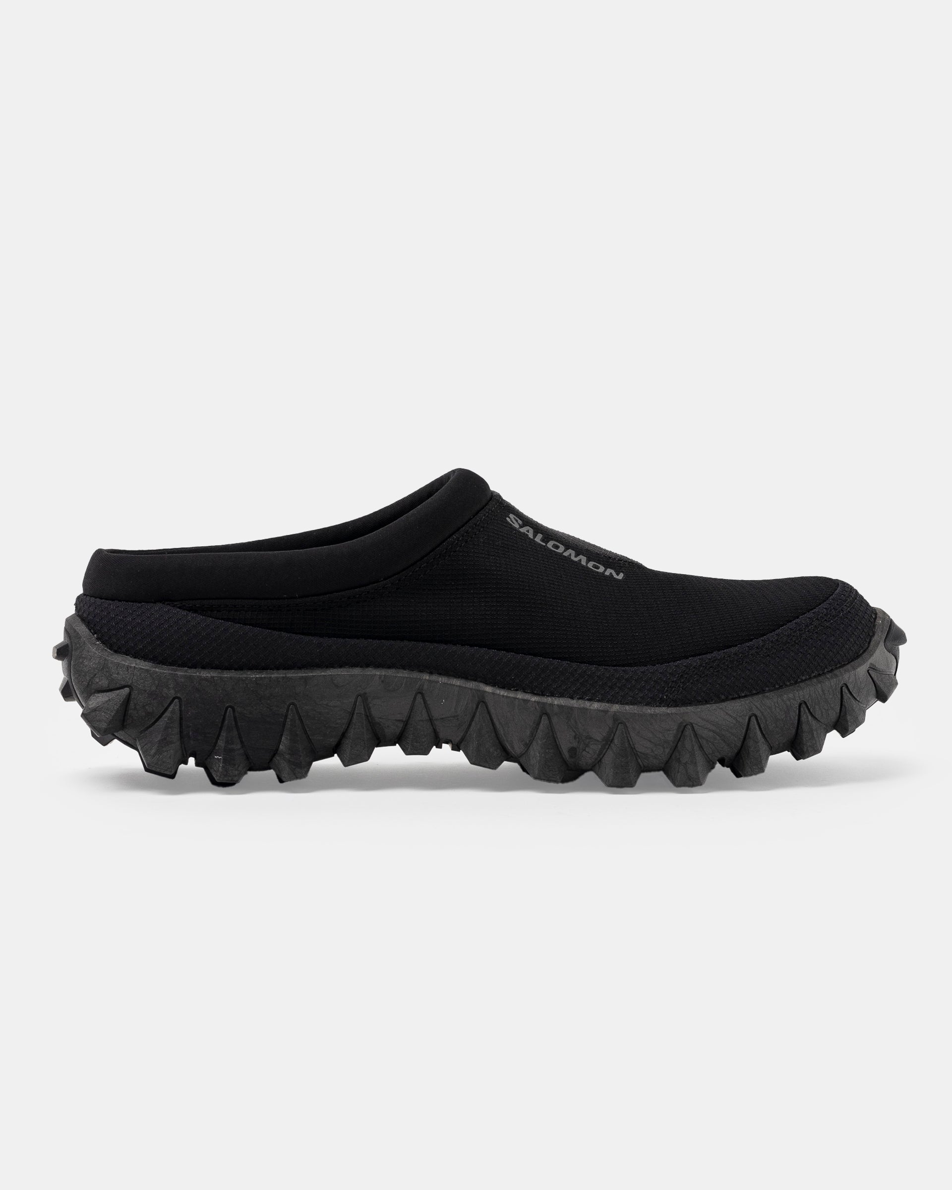 SNOWCLOG in Black and Asphalt