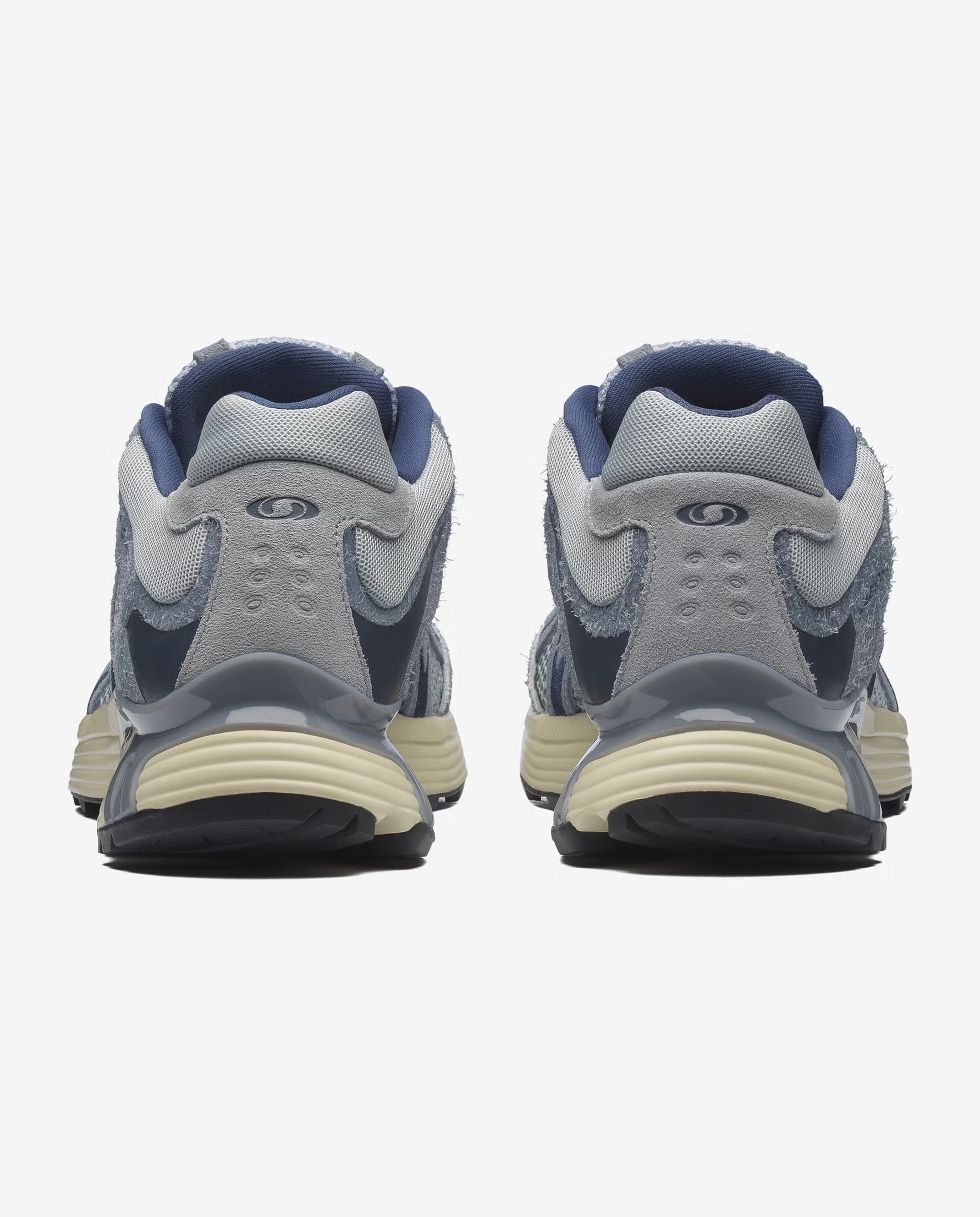 XT-Whisper Embroidery in Pearl Blue