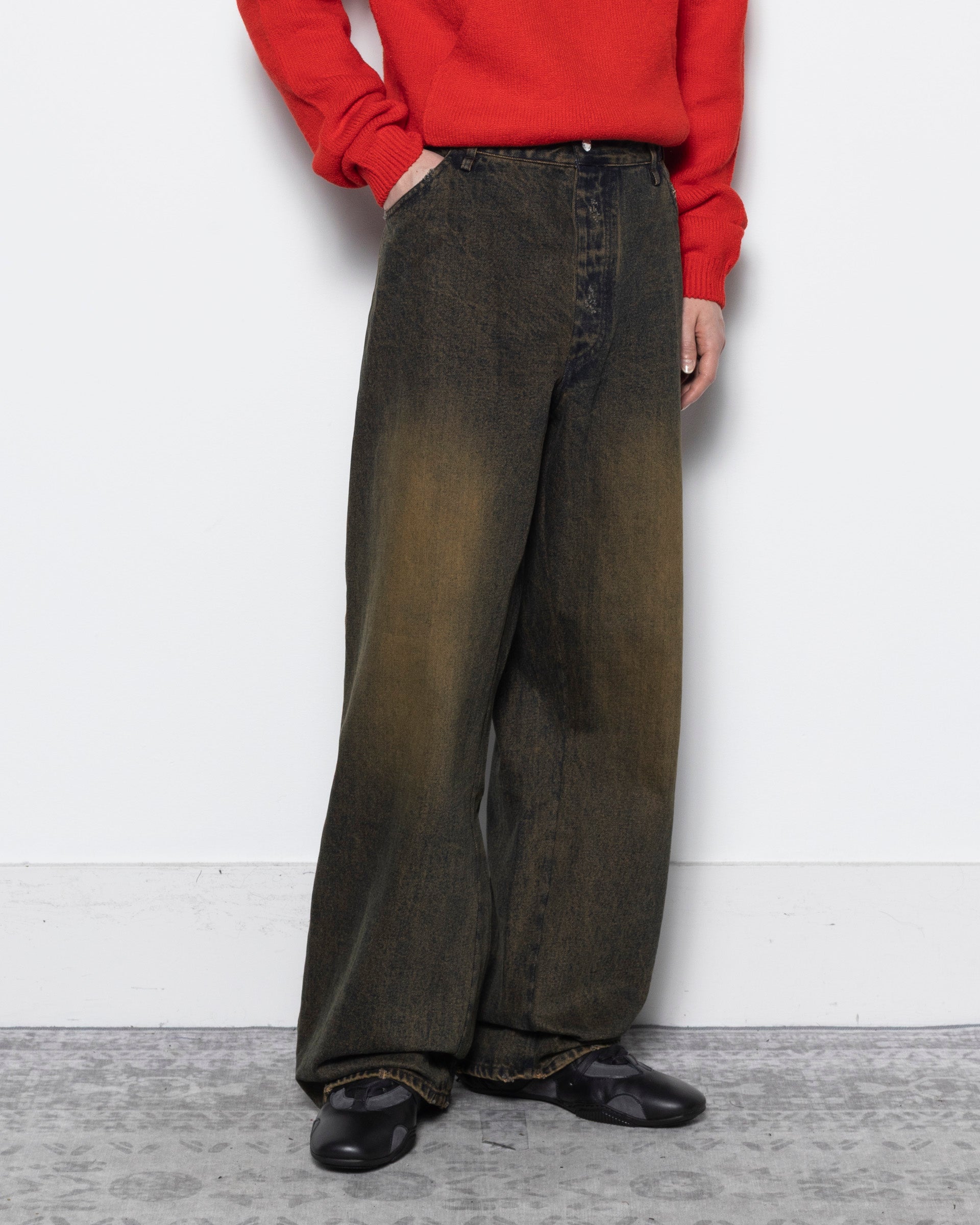 Baggy Jeans in Acid Brown