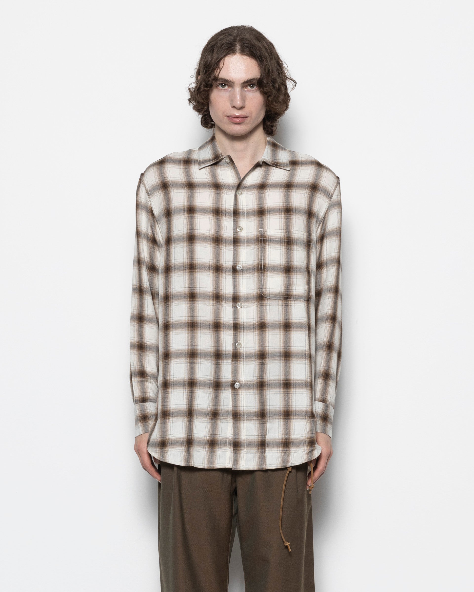 L/S Overiszed Shirt in White