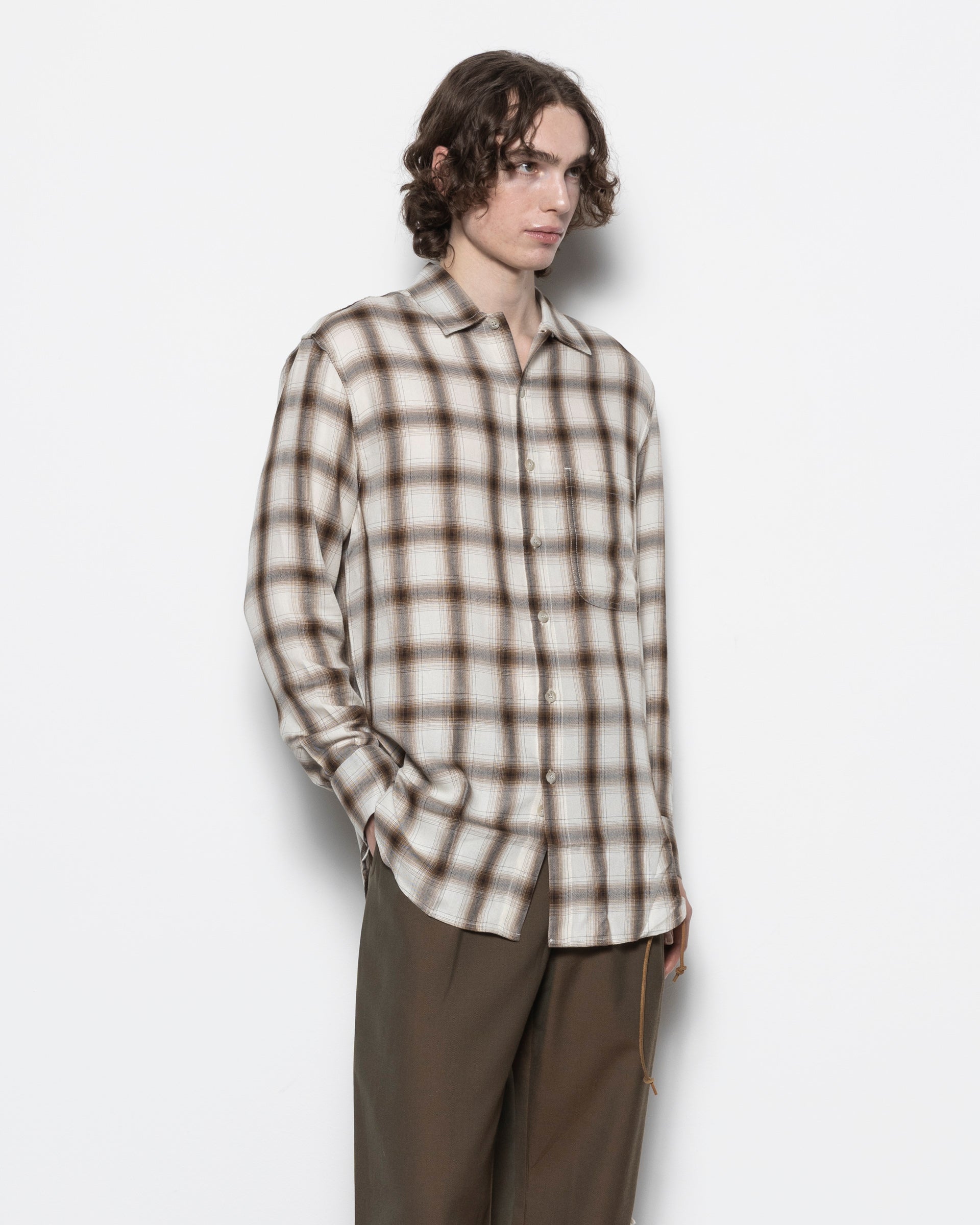 L/S Overiszed Shirt in White