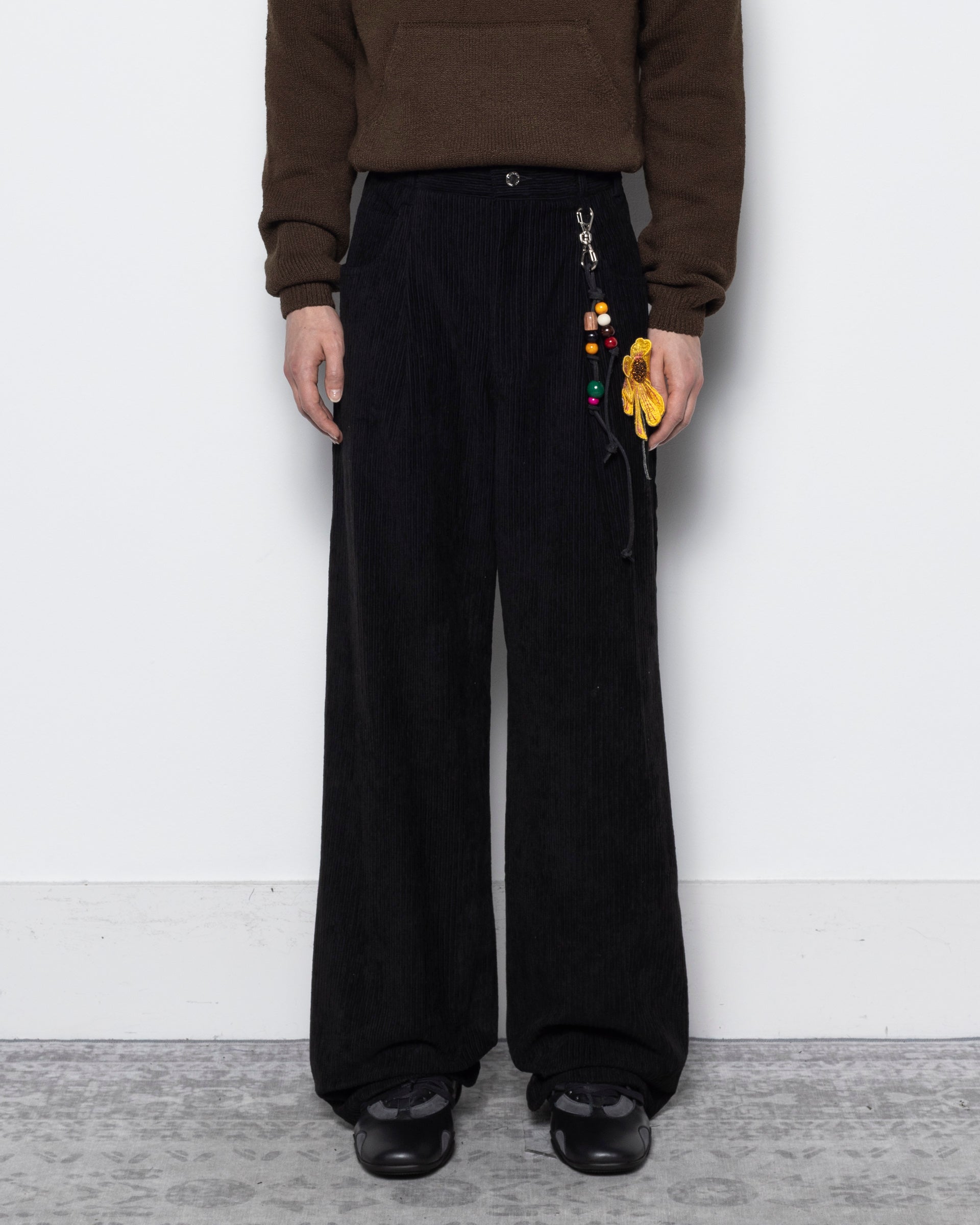 "Flower" Boyfriend Jeans in Black