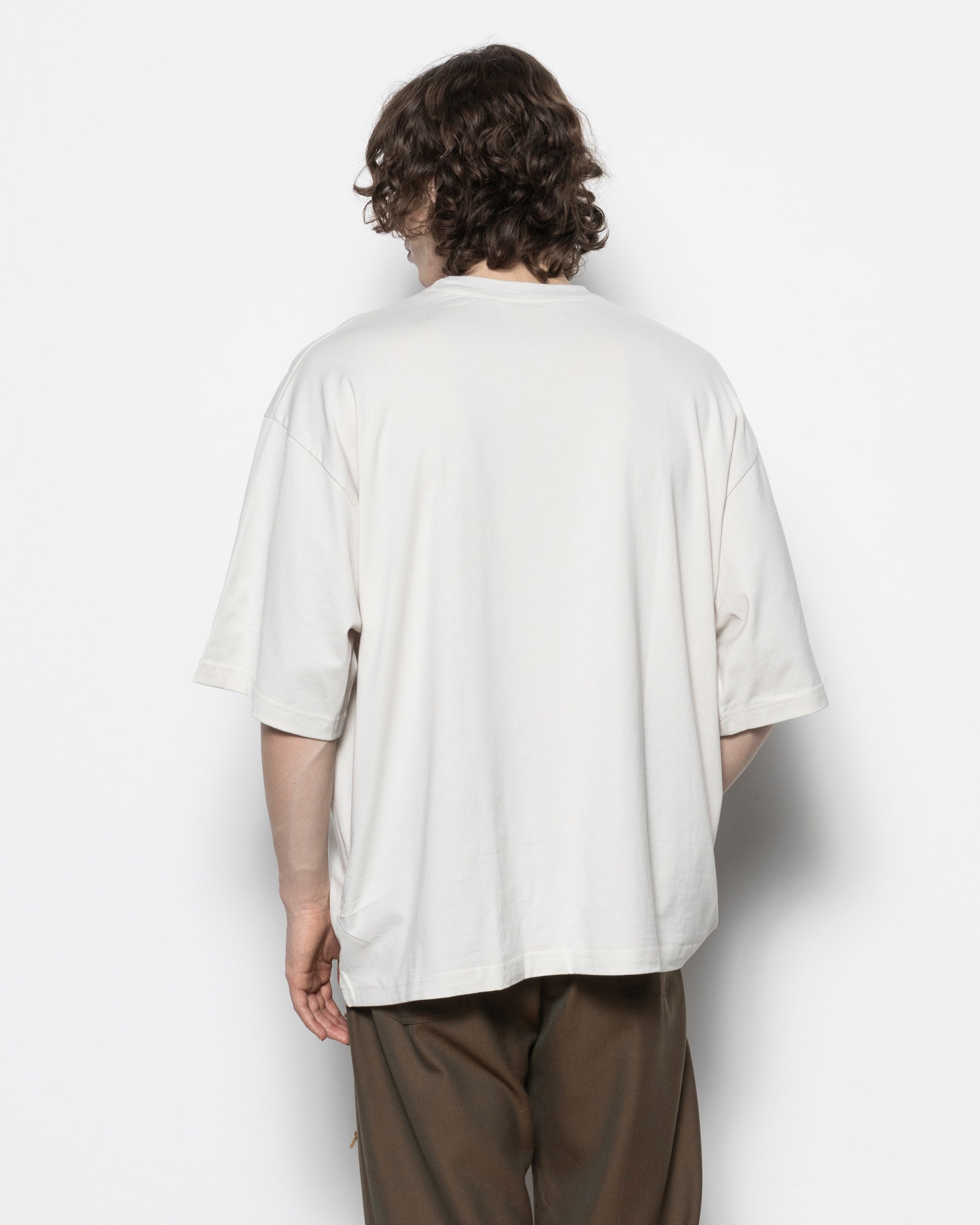 Minou Stamp Gym Tee in Off White