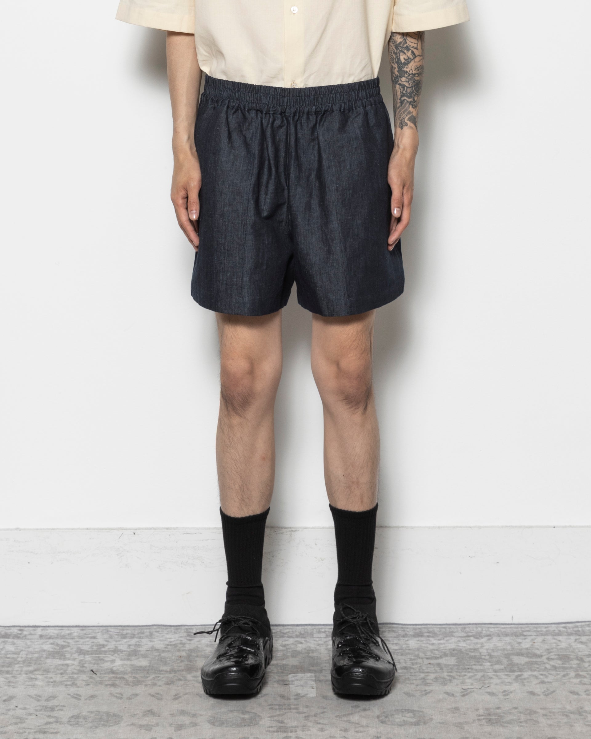 Elio Cropped Shorts in Indigo
