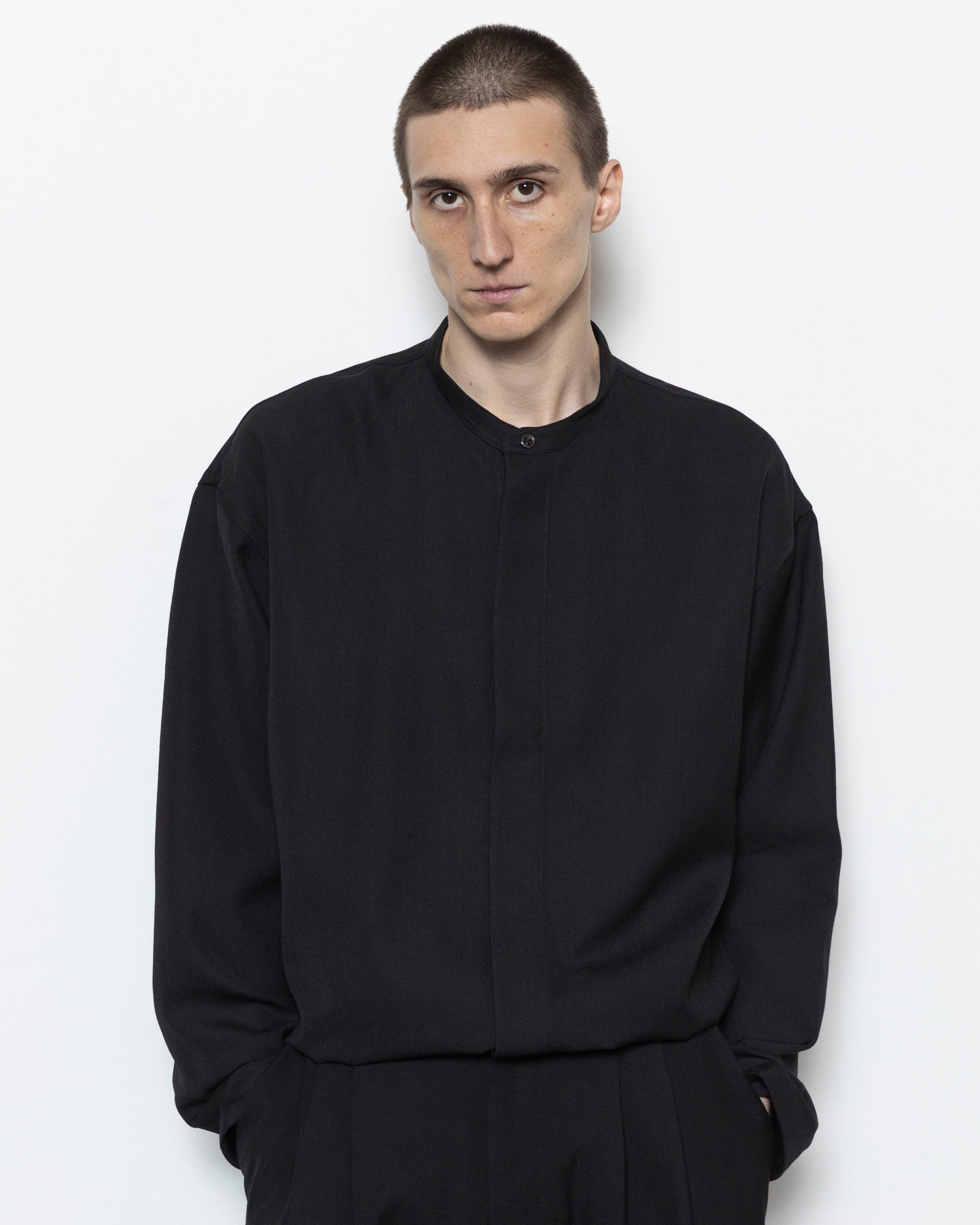 Karst Collar Shirt in Black