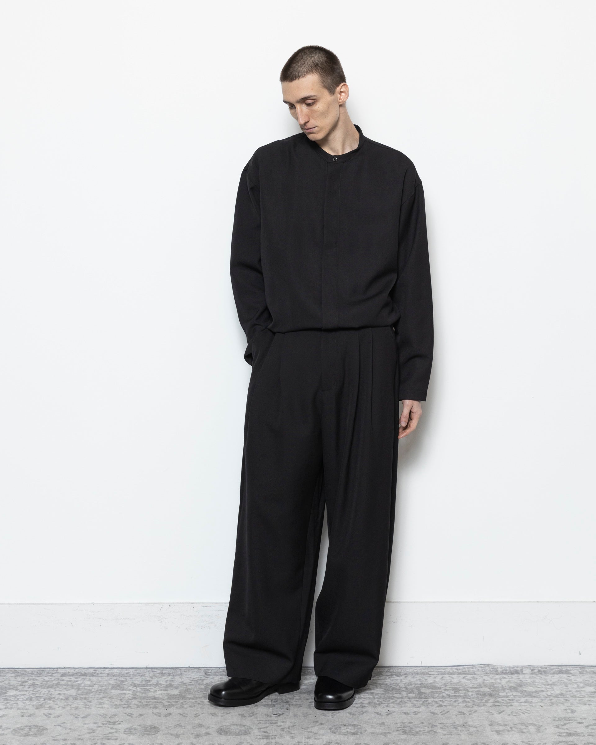 Line Pant in Black