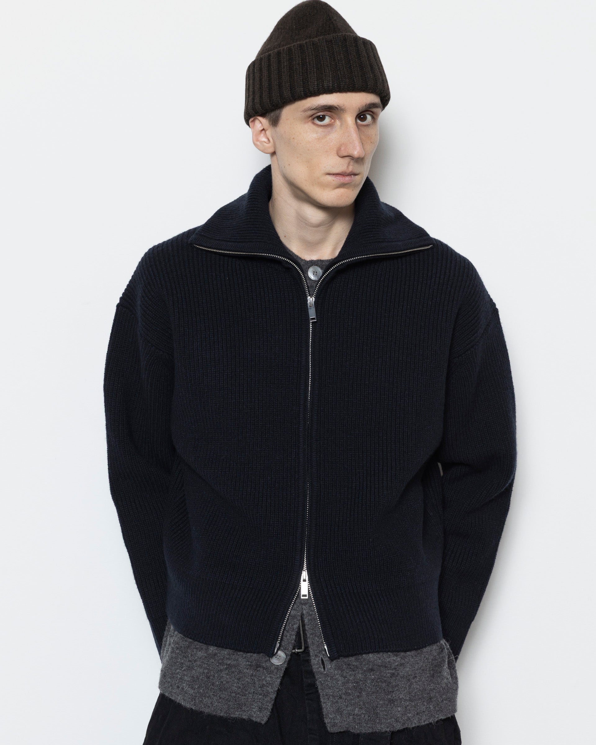 Sandos Knit Zip in Darkest Navy