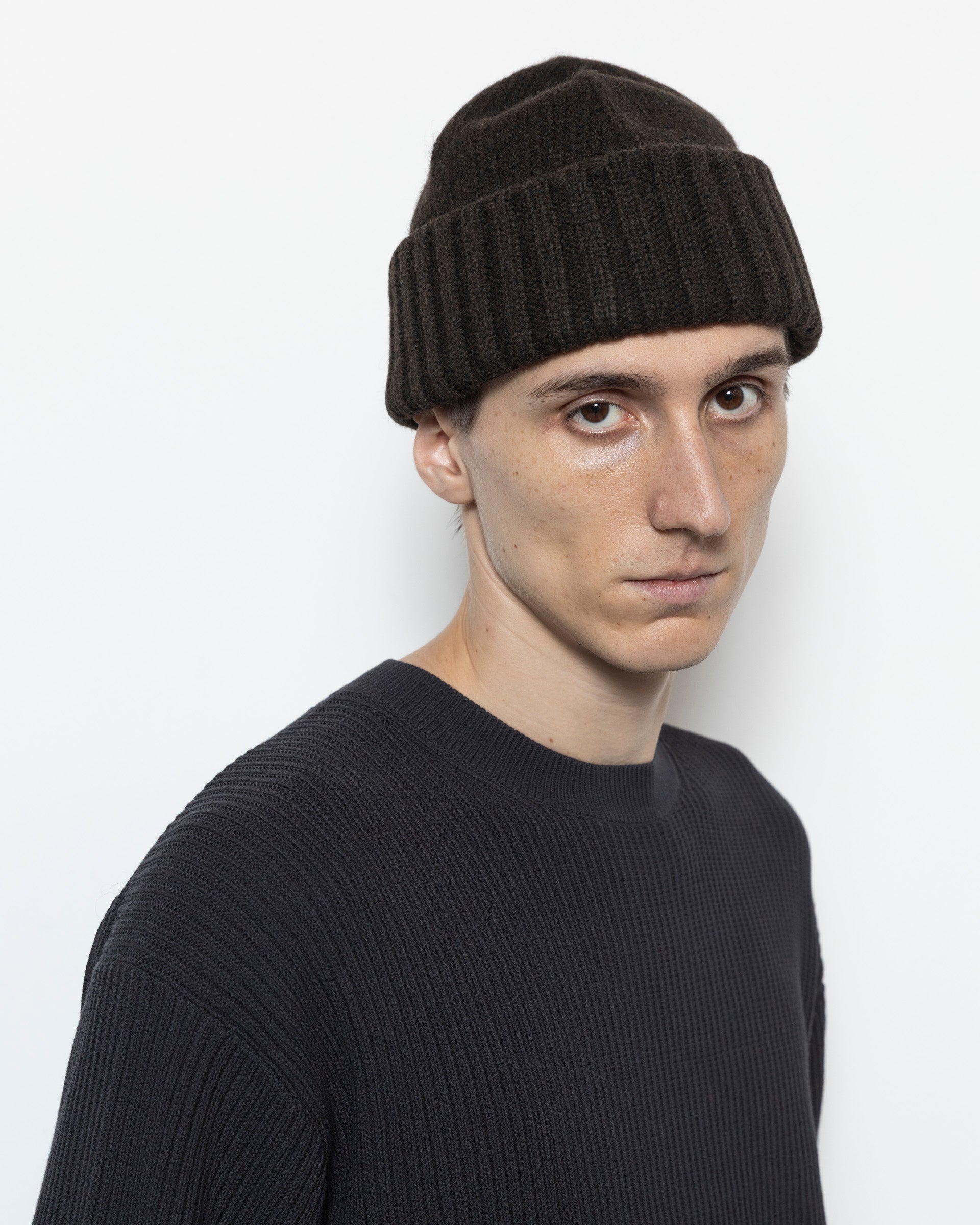 Timo Beanie in Espresso Brown