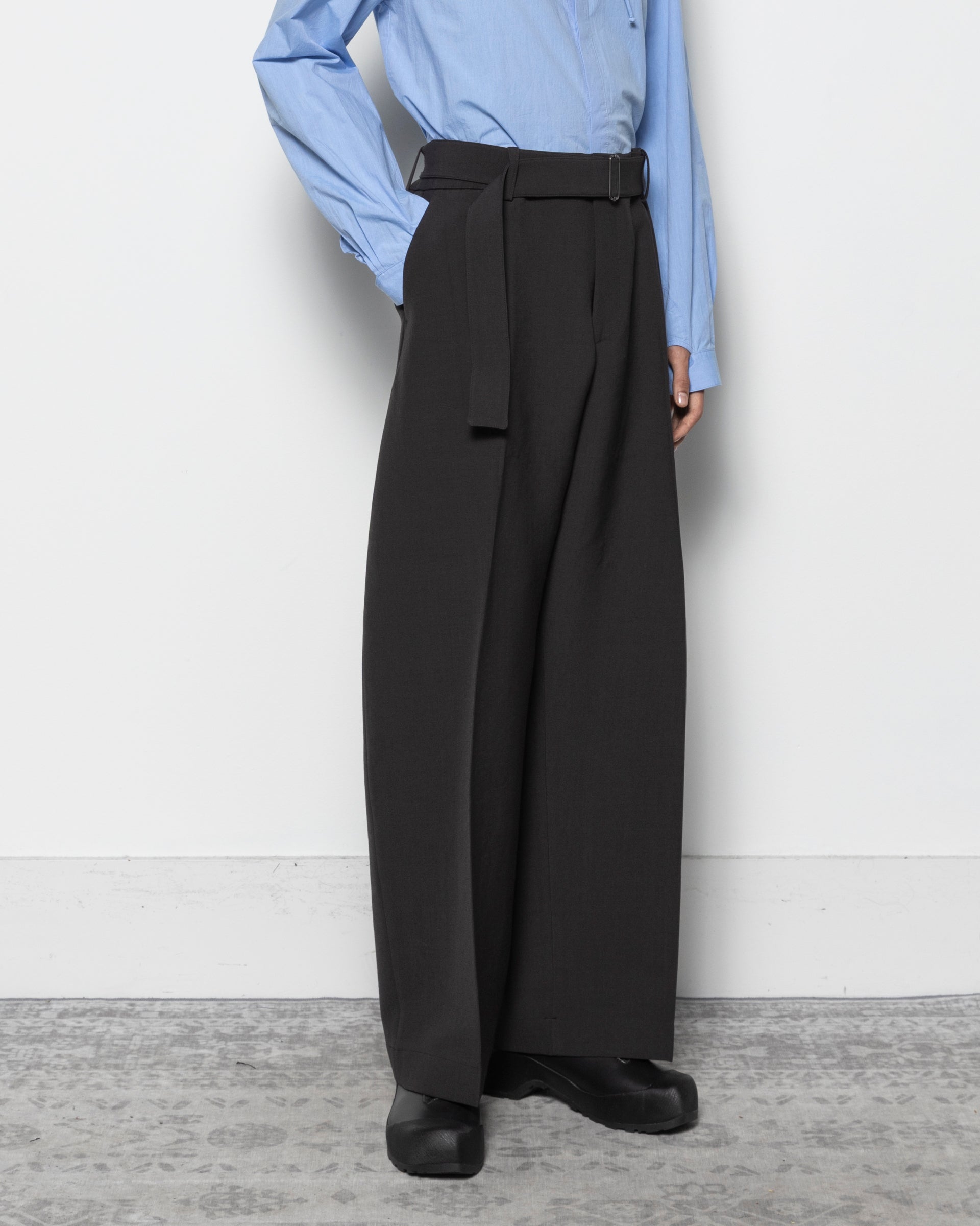 Vital Belted Pants in Black Grape