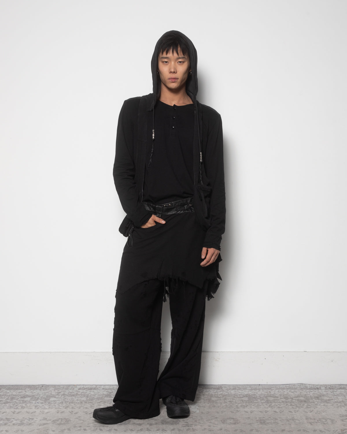 Nomad Vest in Washed Black