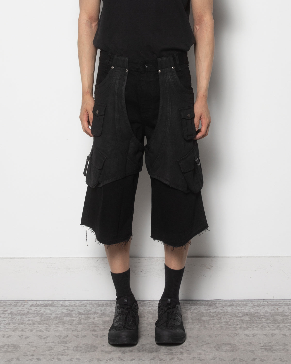 Parasite Jorts in Washed Black
