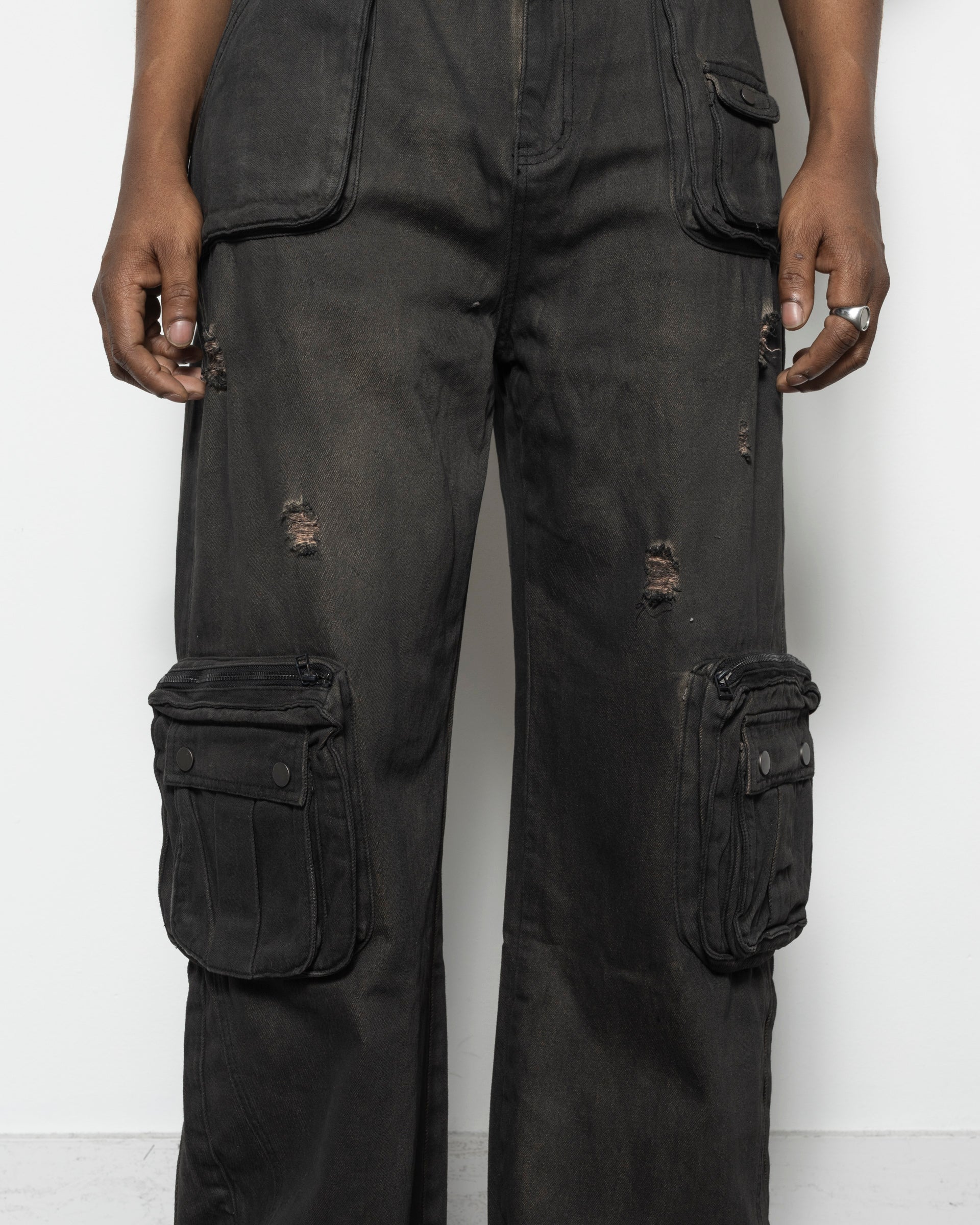 Safari Cargo Pants in Black