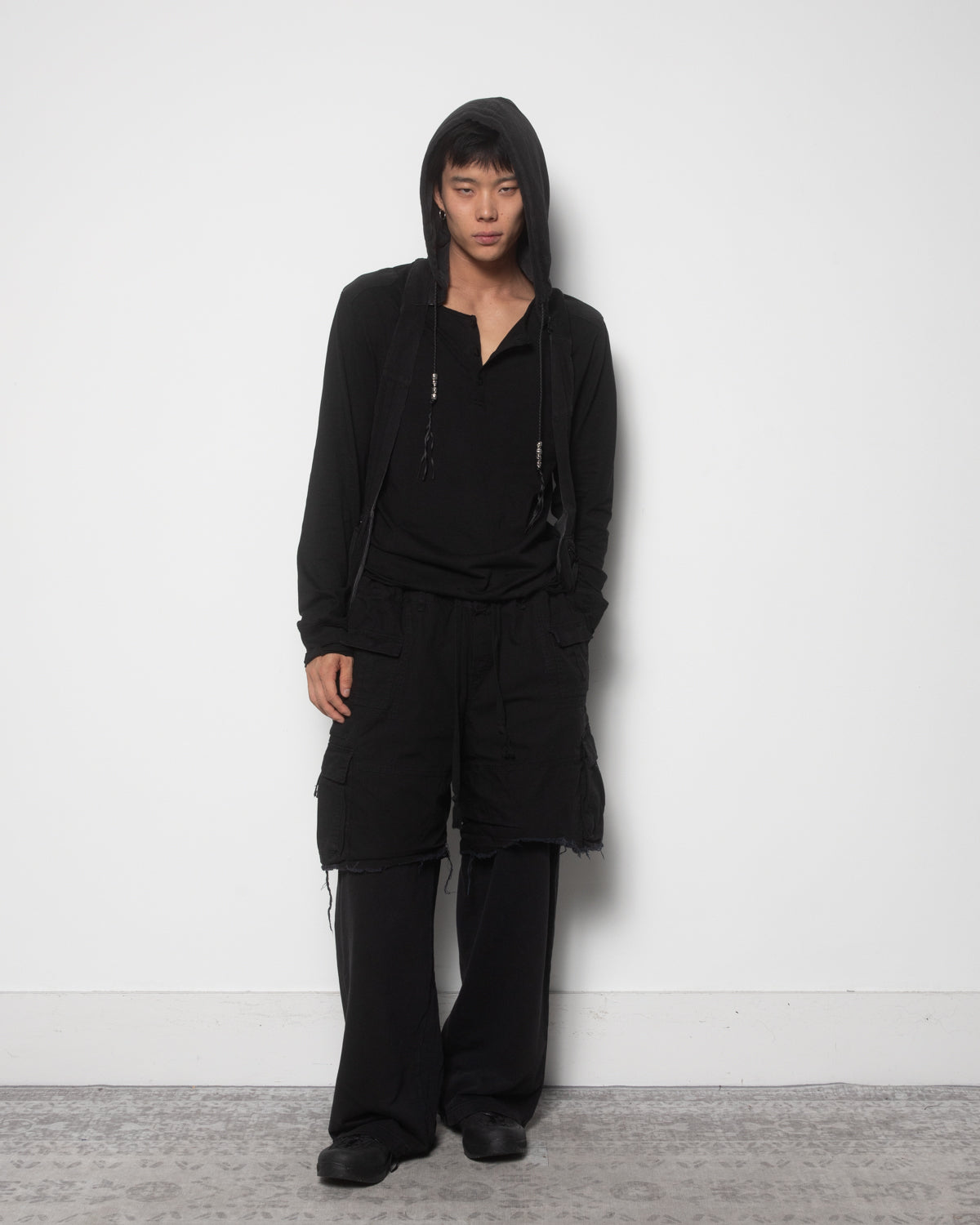 Void Henley Shirt in Black