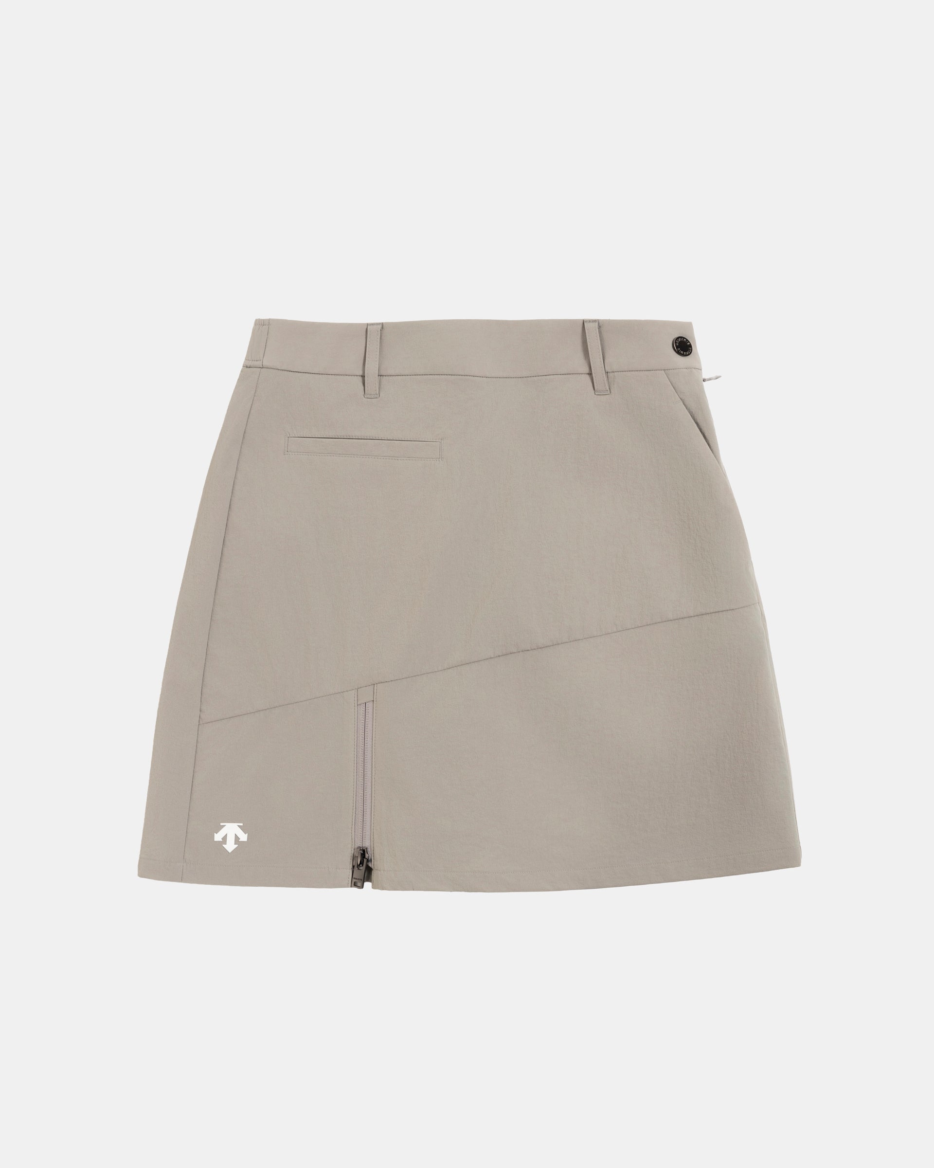 Water-Repellent Zip Slit Shorts in Beige