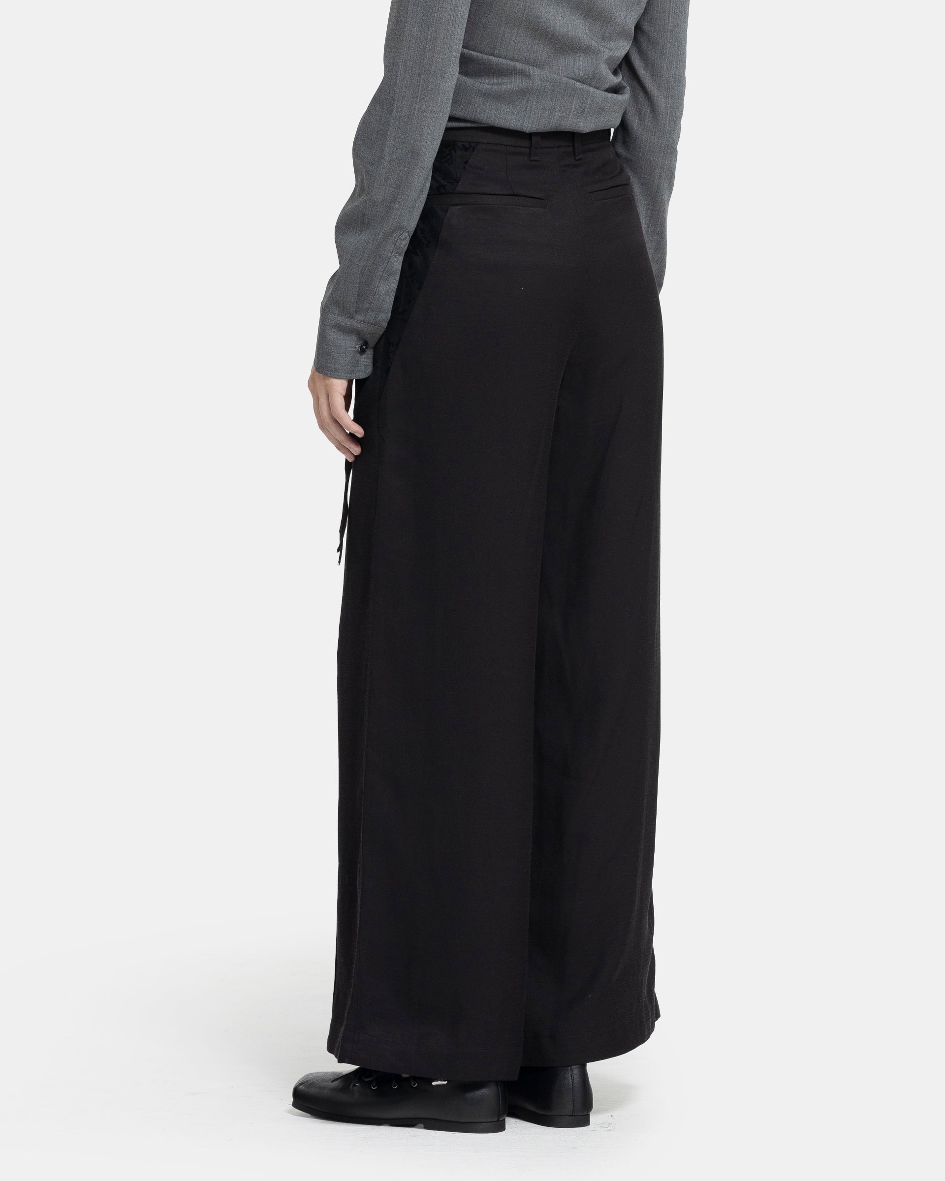 Wide Pants in Black