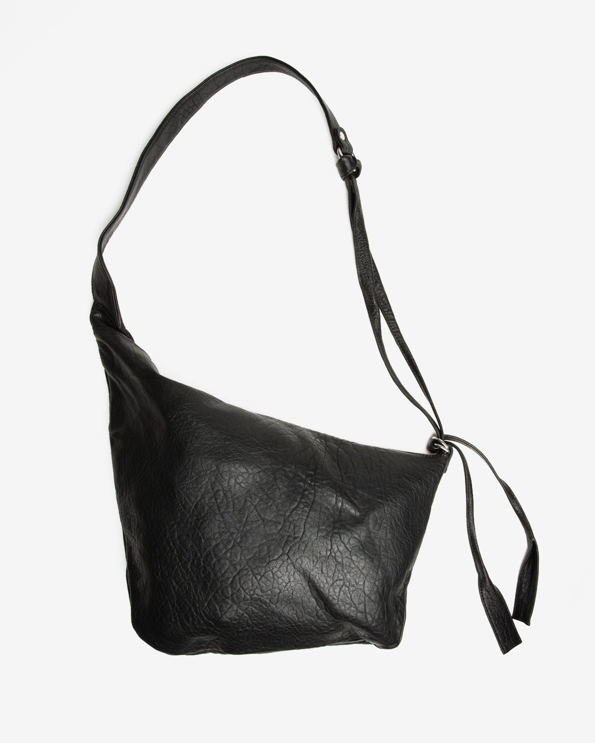 EP.8 01 Bag in Black