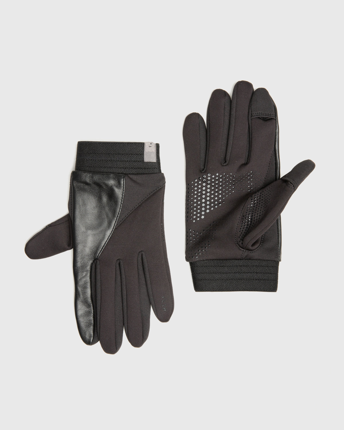 EP.8 01 Gloves in Black