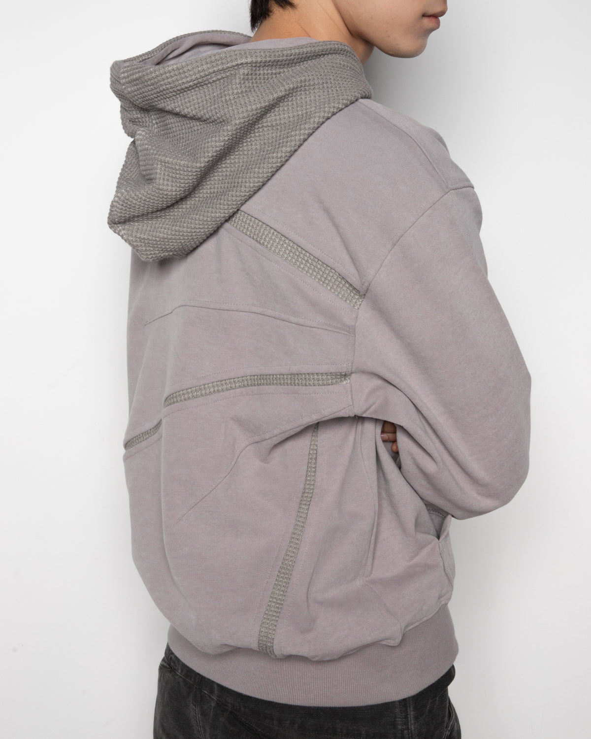 EP.8 01 Hoodie in Light Grey