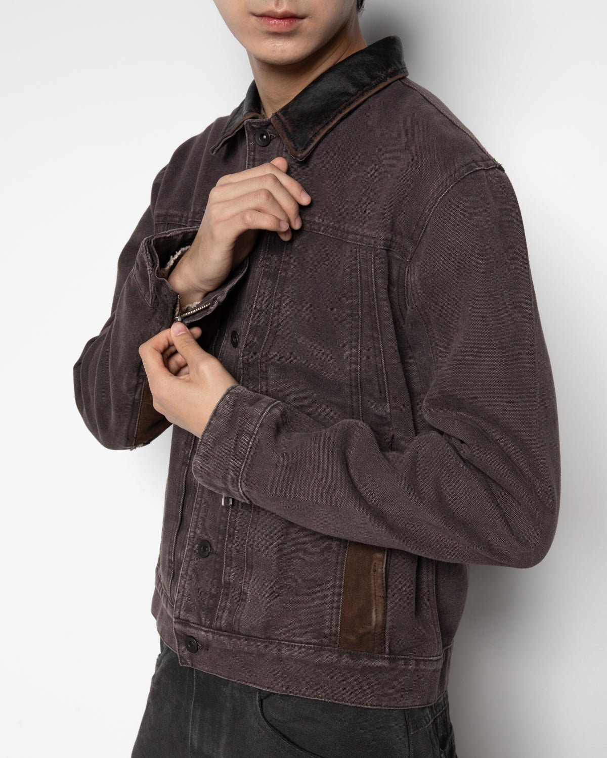 EP.8 05 Jacket in Brown