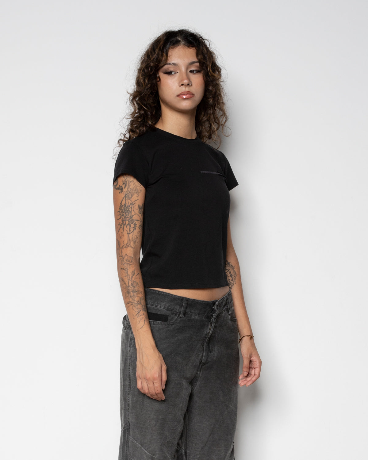 EP.8 Women 01 T-Shirt in Black