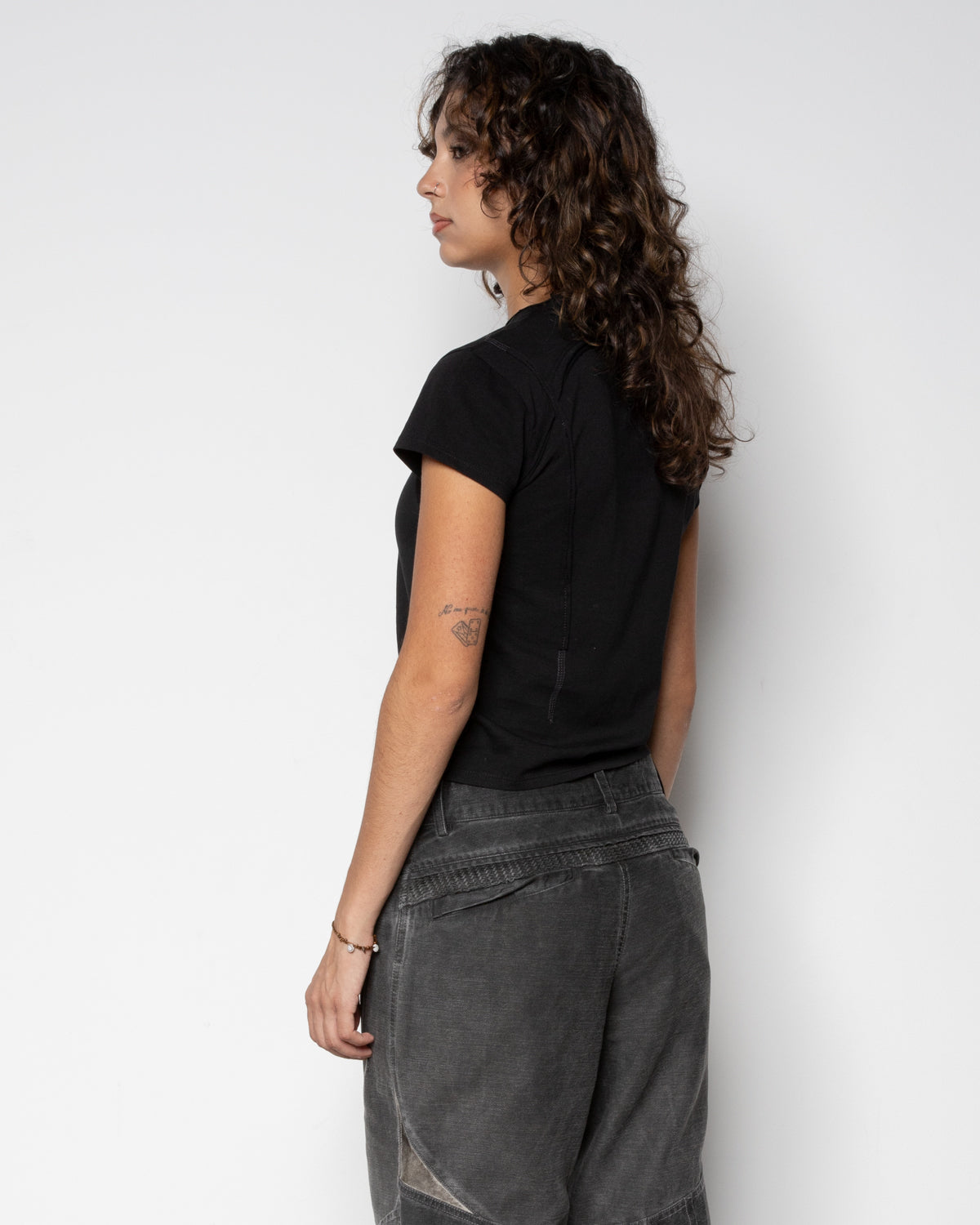 EP.8 Women 01 T-Shirt in Black