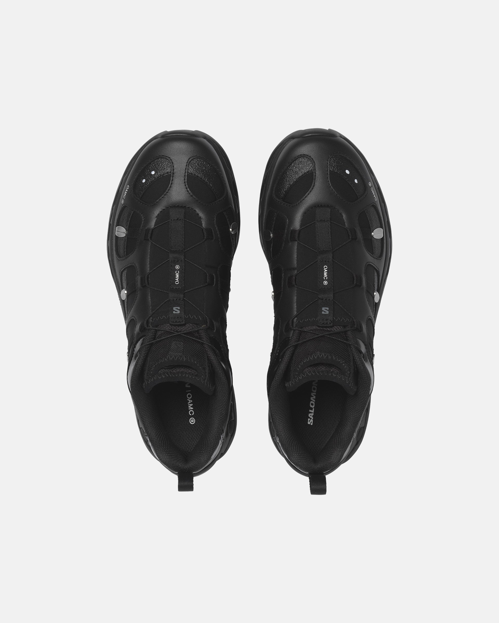 XT-Quest OAMC in Black