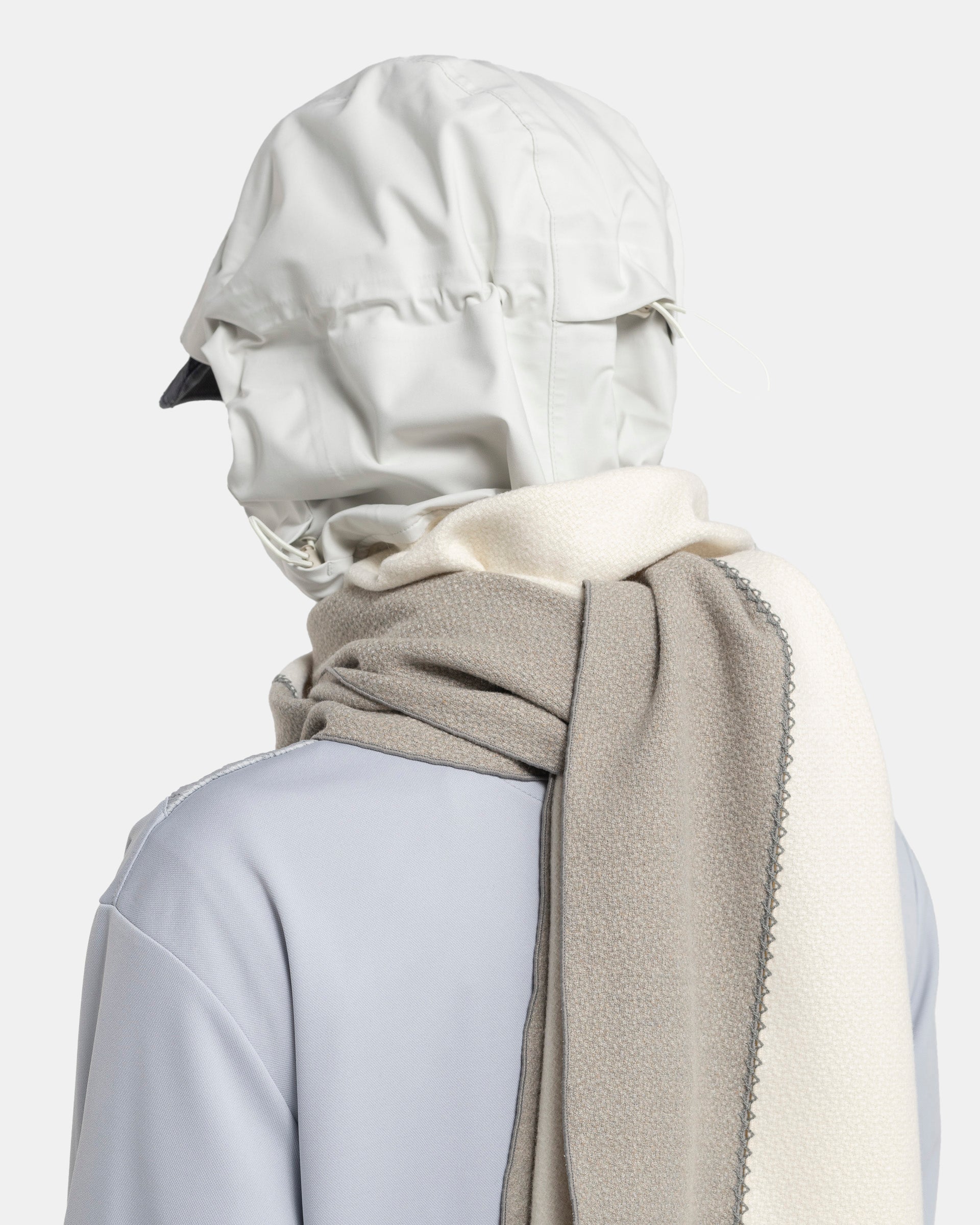 01 Hooded Muffler in Ivory